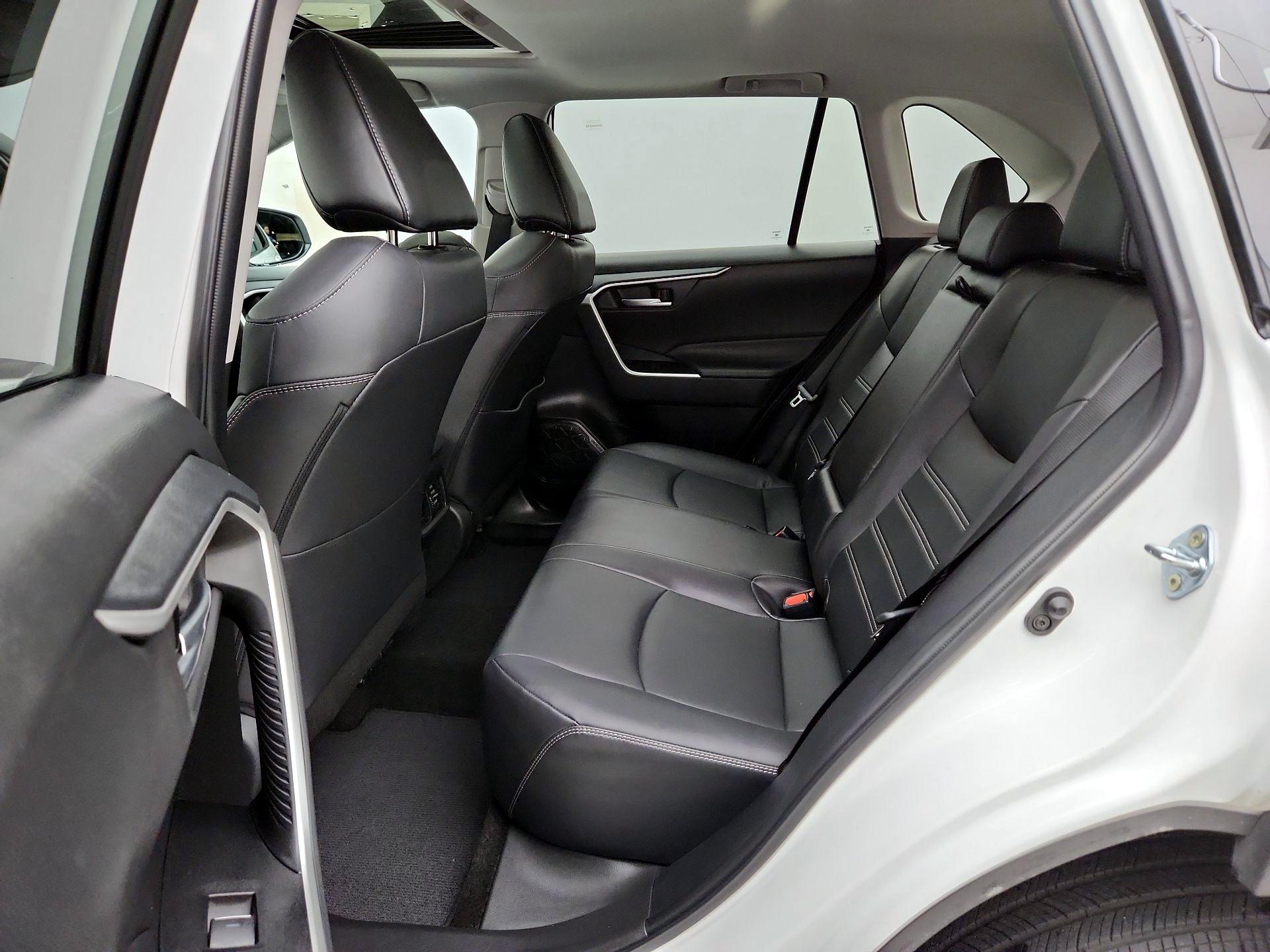 Thumbnail: 2025 Toyota RAV4 - 20