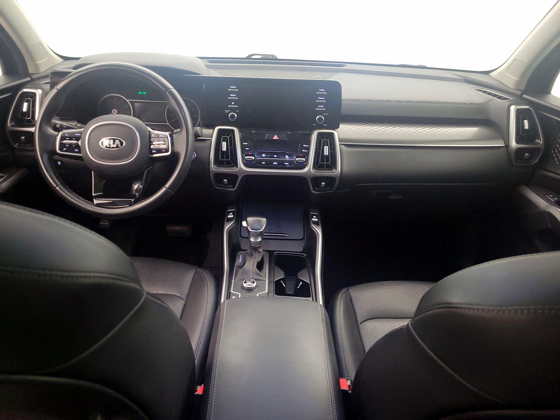 Thumbnail: 2021 Kia Sorento - 9