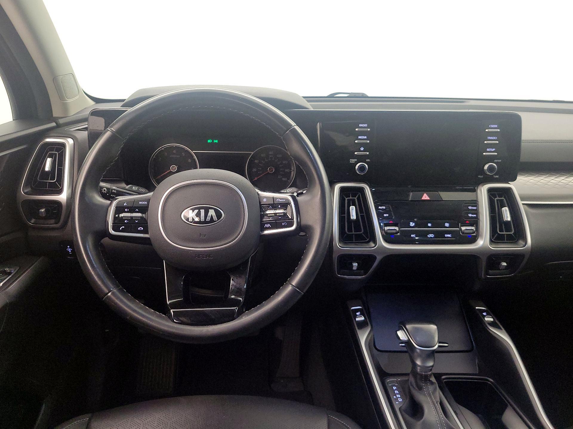 Thumbnail: 2021 Kia Sorento - 10