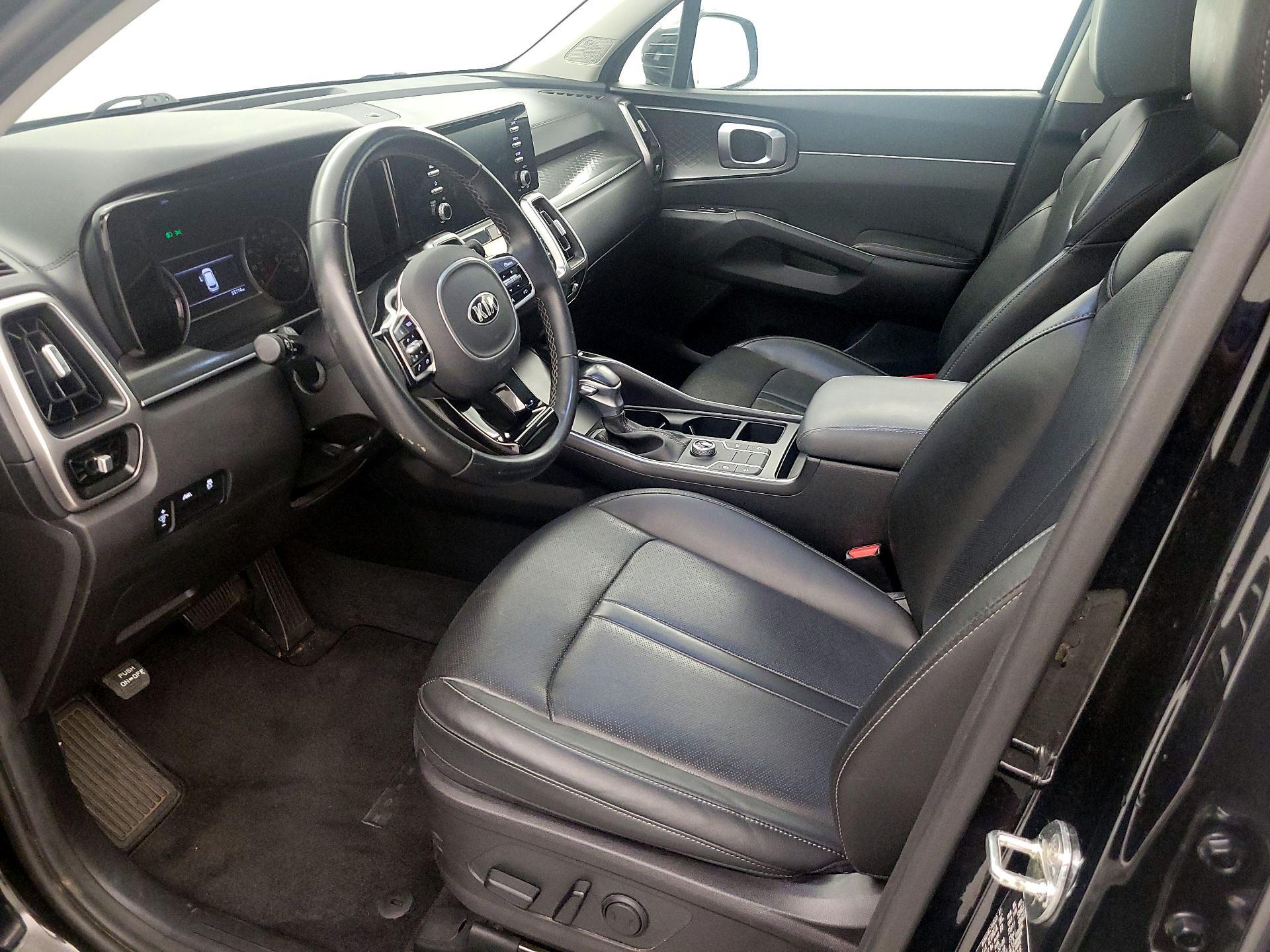 Thumbnail: 2021 Kia Sorento - 11