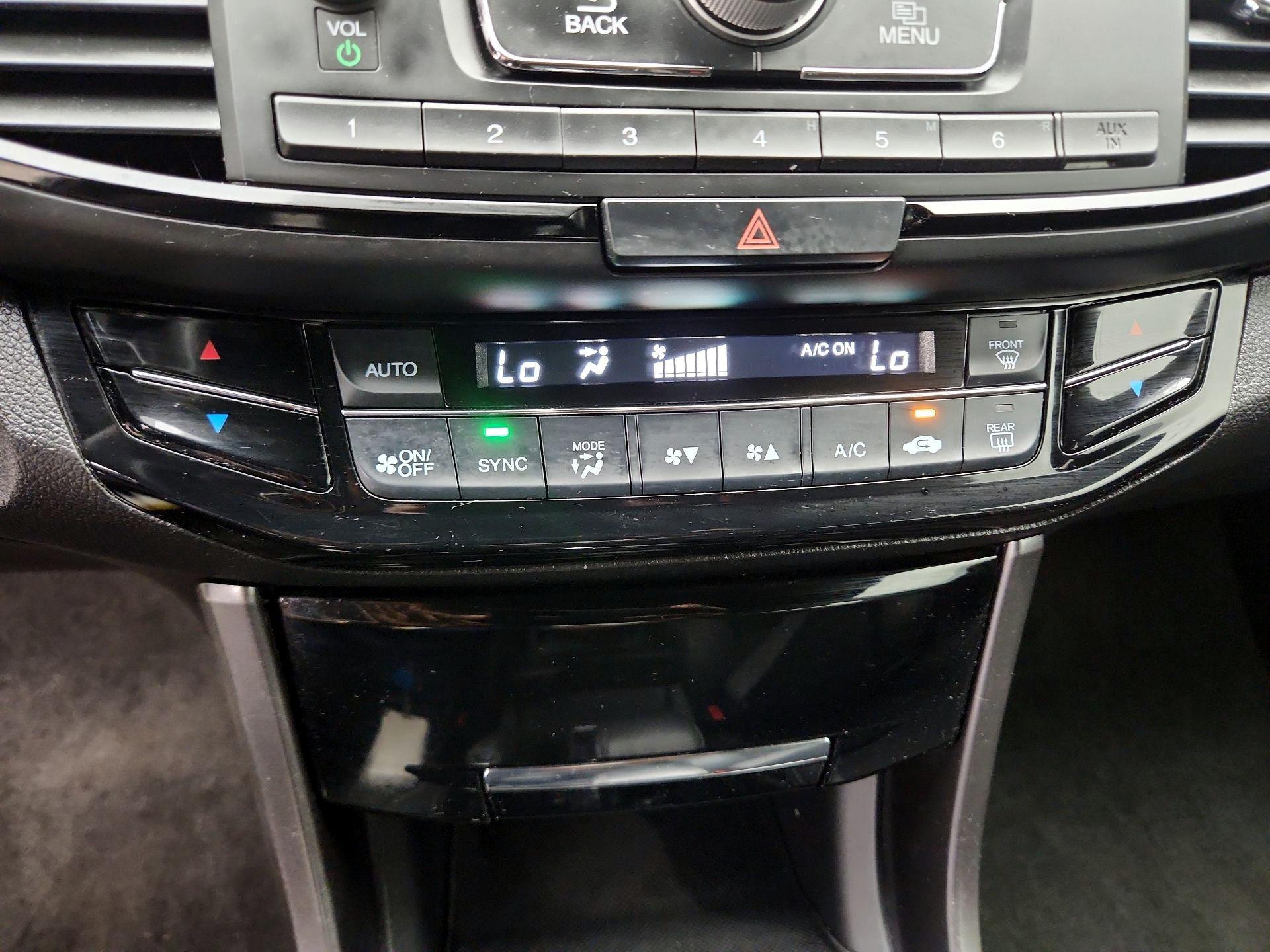 Thumbnail: 2017 Honda Accord - 16