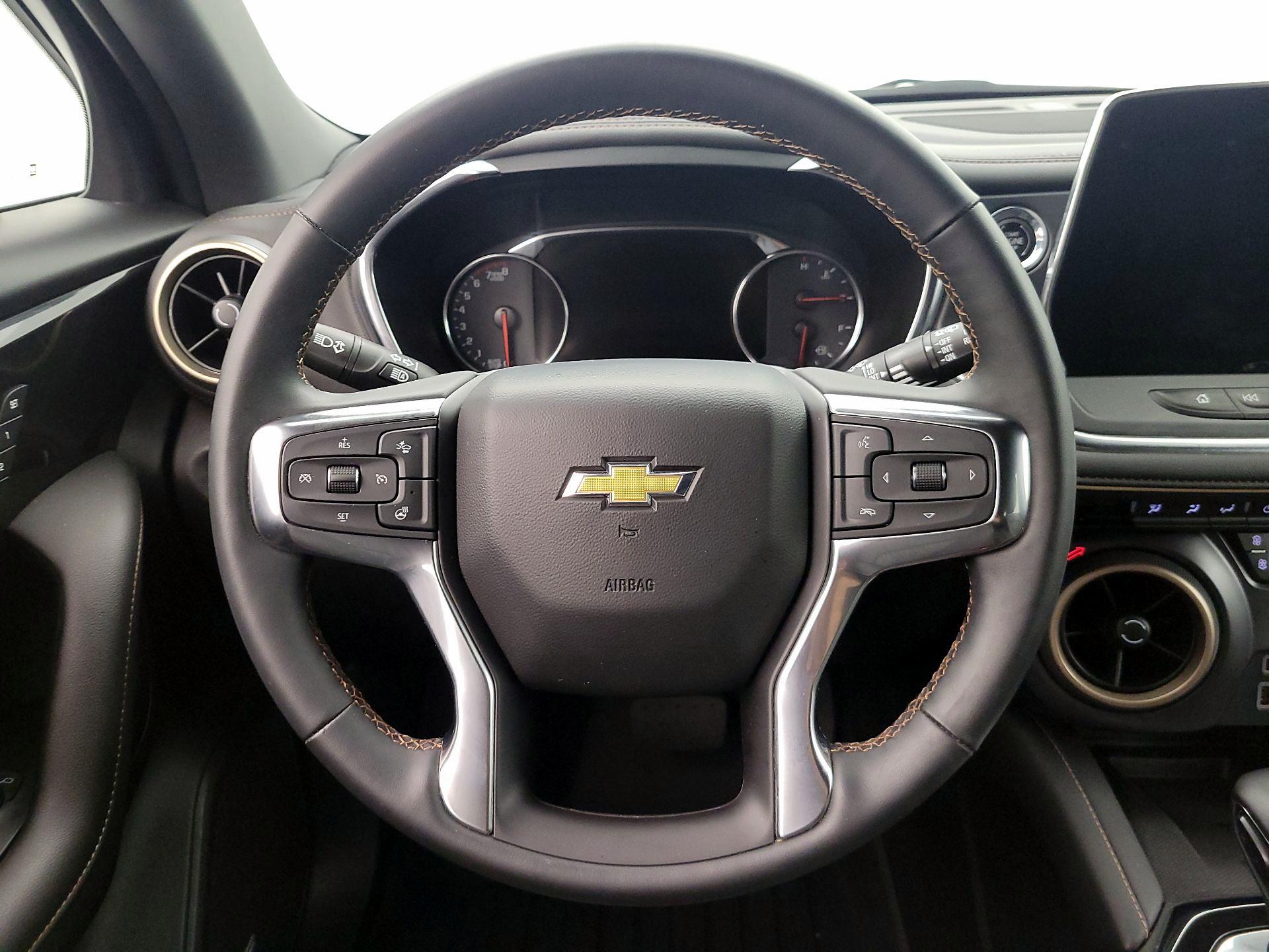 Thumbnail: 2024 Chevrolet Blazer - 10