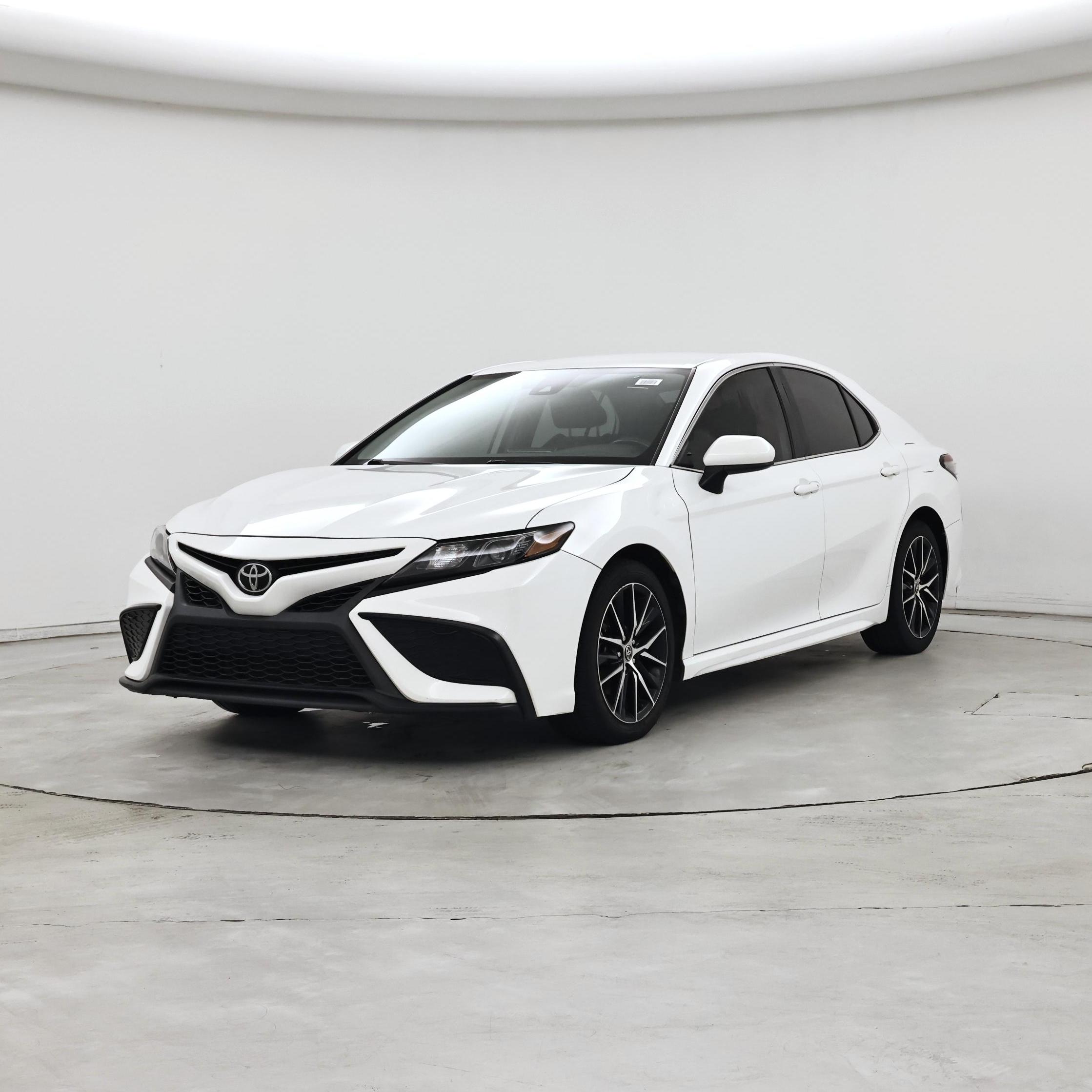 Thumbnail: 2021 Toyota Camry - 4