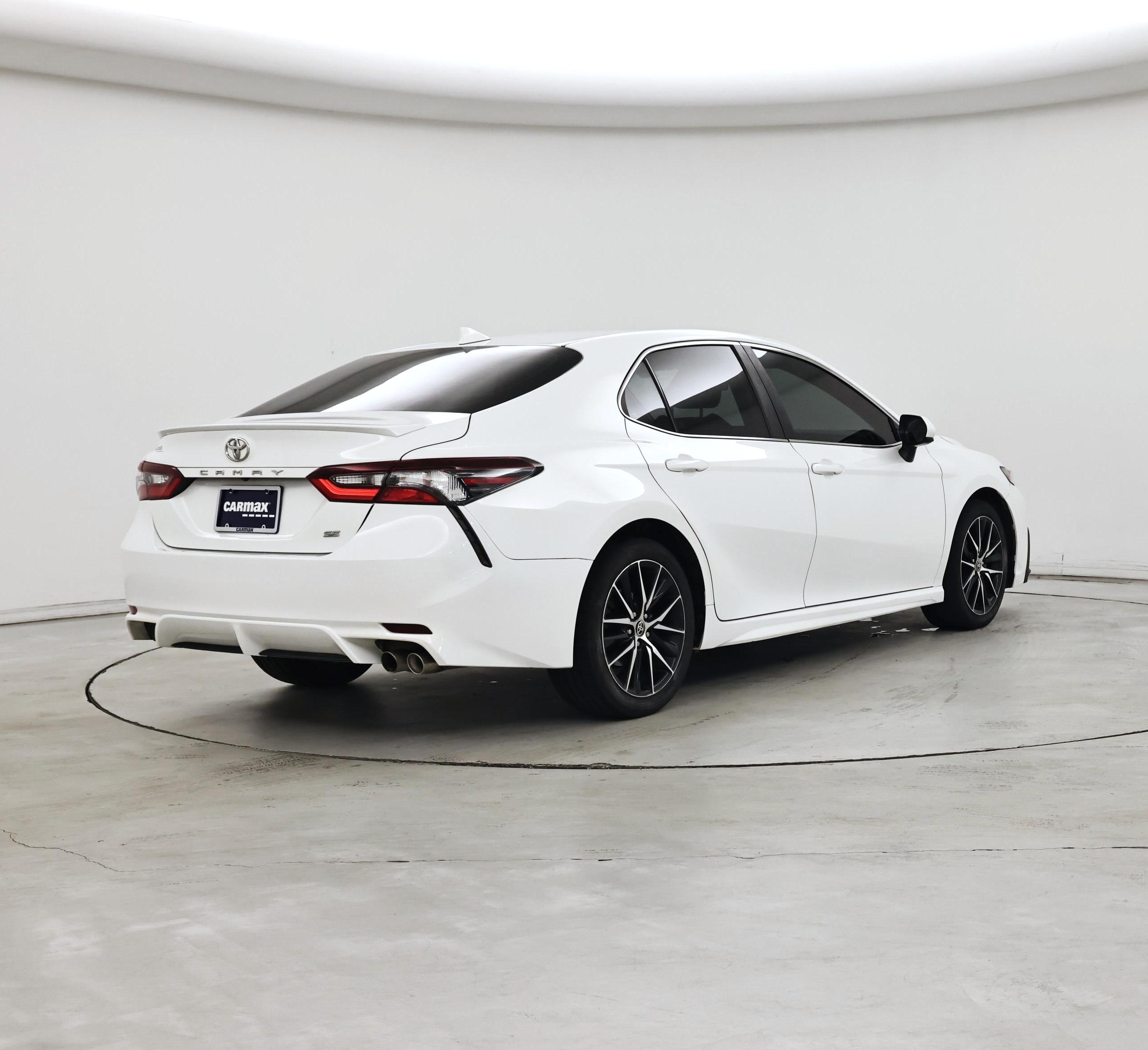 Thumbnail: 2021 Toyota Camry - 8