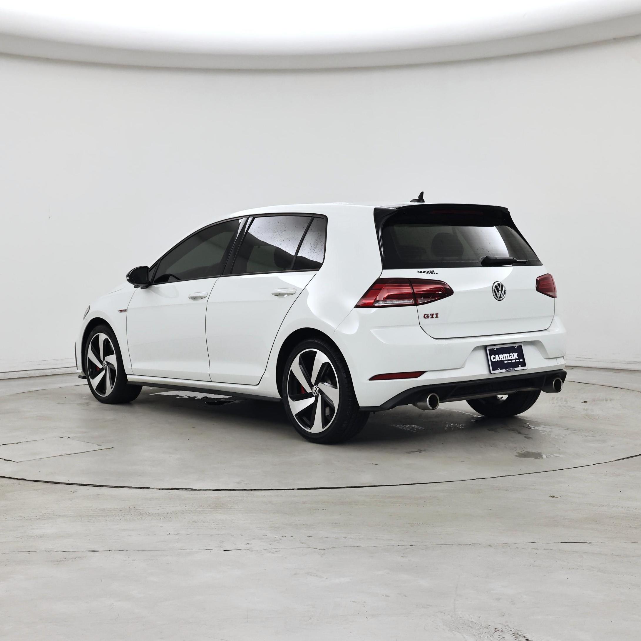 Thumbnail: 2021 Volkswagen Golf - 2