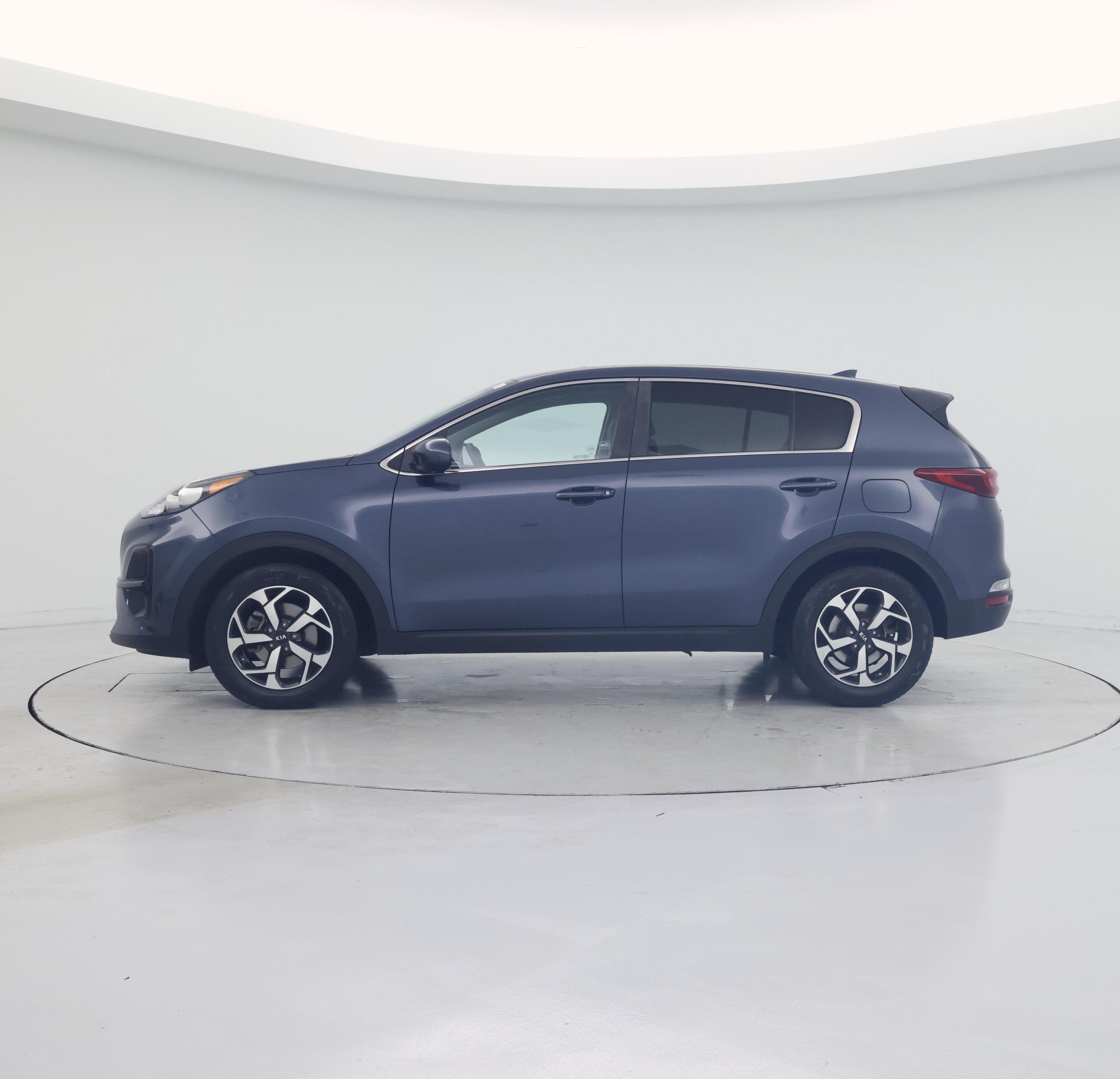Thumbnail: 2020 Kia Sportage - 3