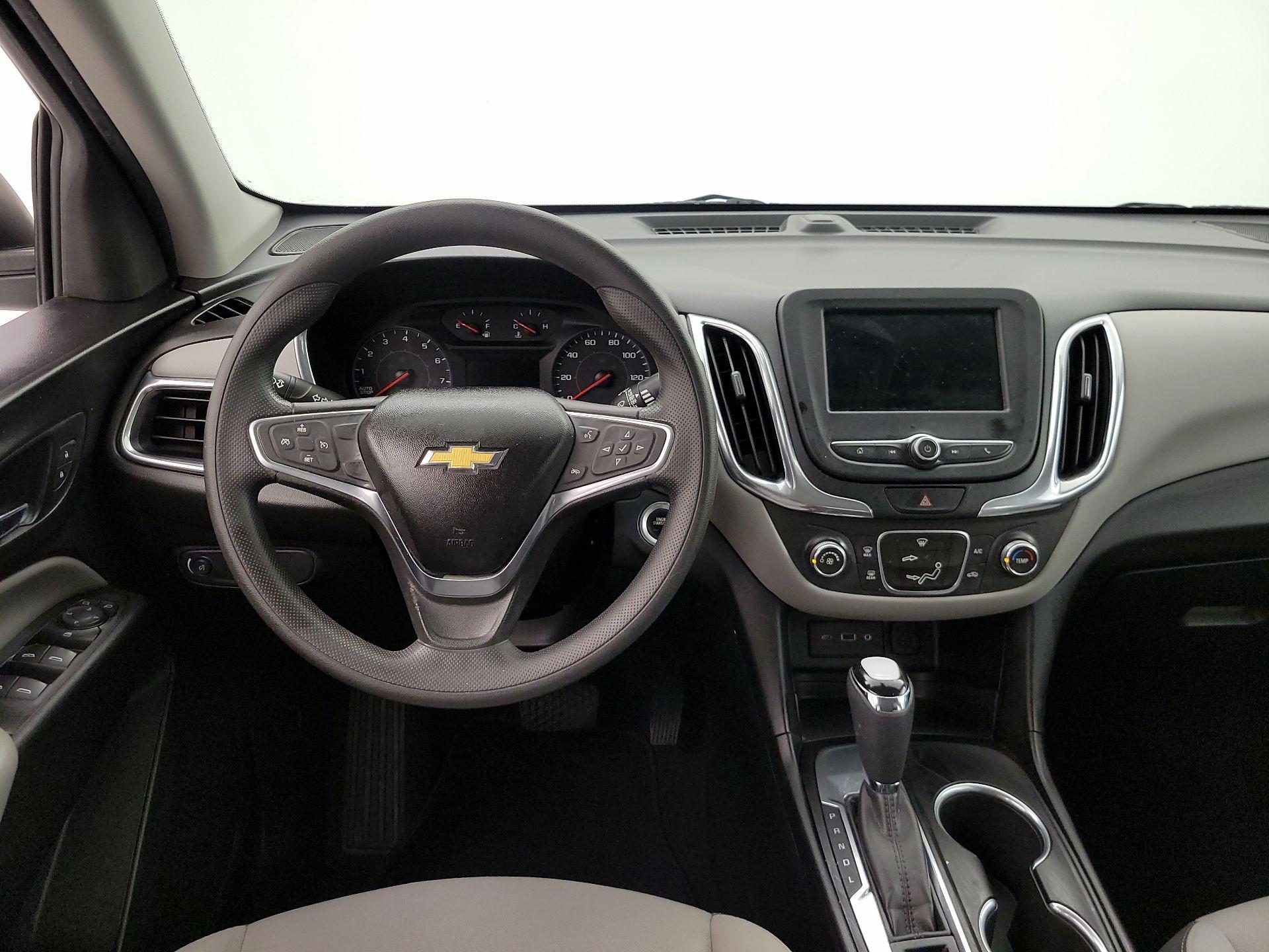 Thumbnail: 2019 Chevrolet Equinox - 10