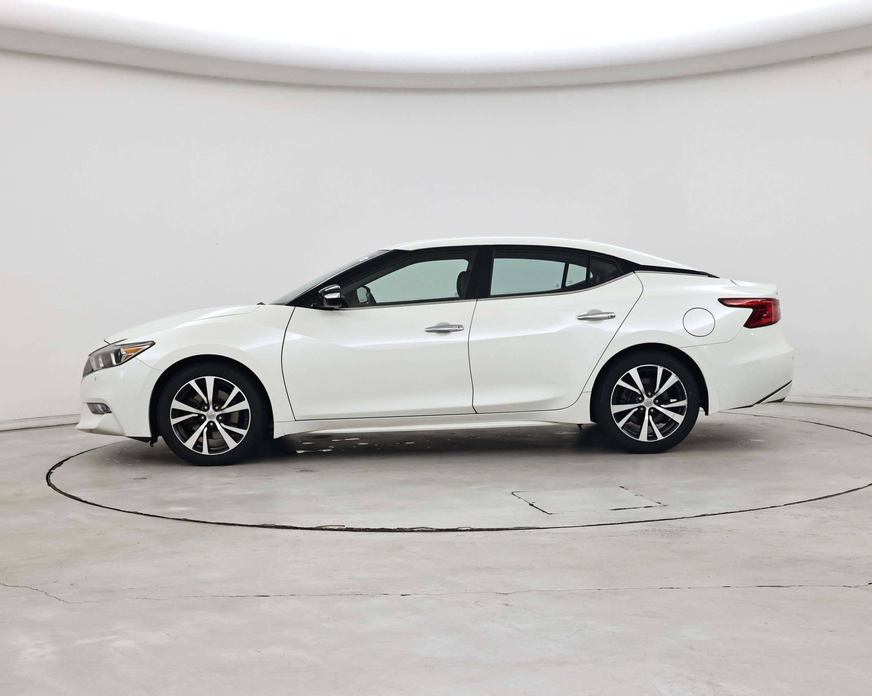 Thumbnail: 2017 Nissan Maxima - 3