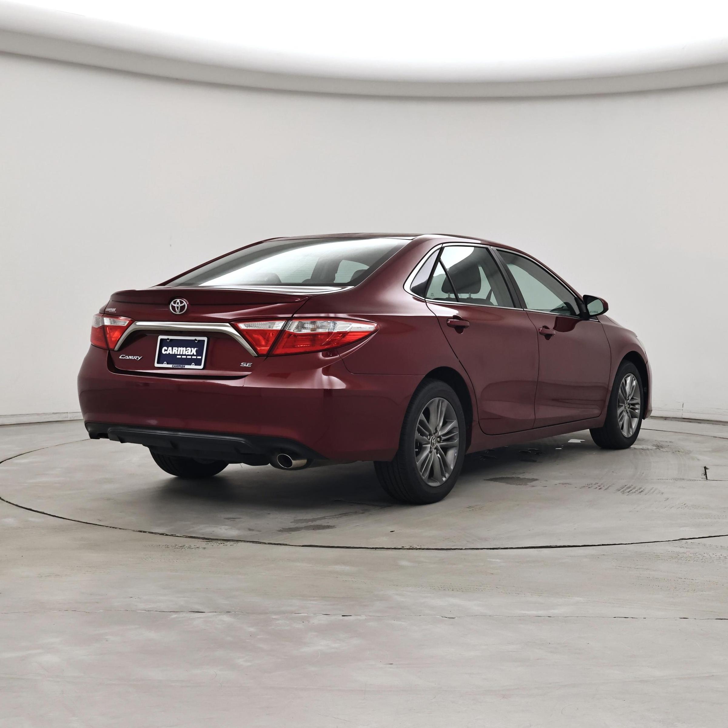 Thumbnail: 2016 Toyota Camry - 8