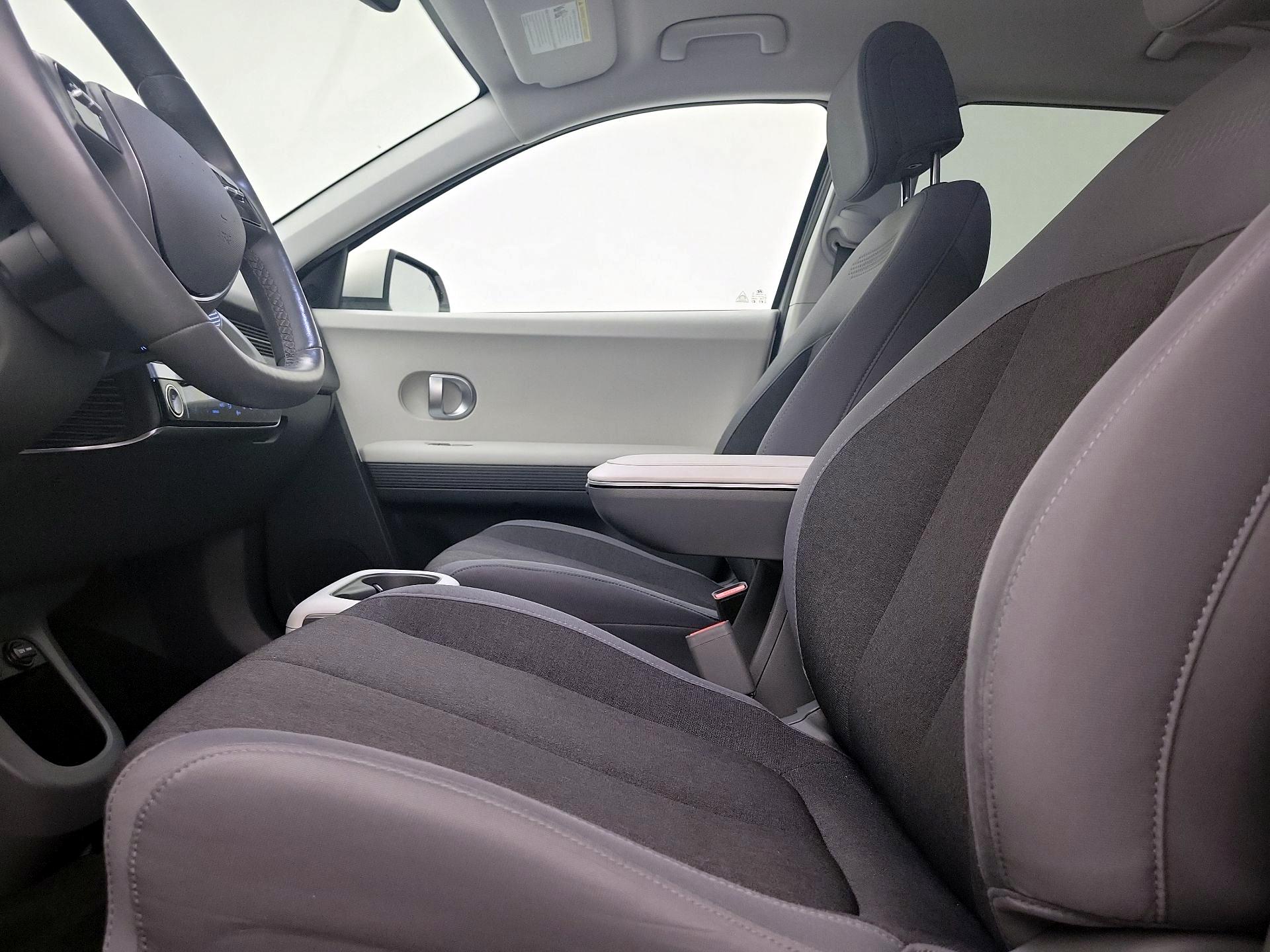 Thumbnail: 2024 Hyundai Ioniq 5 - 11
