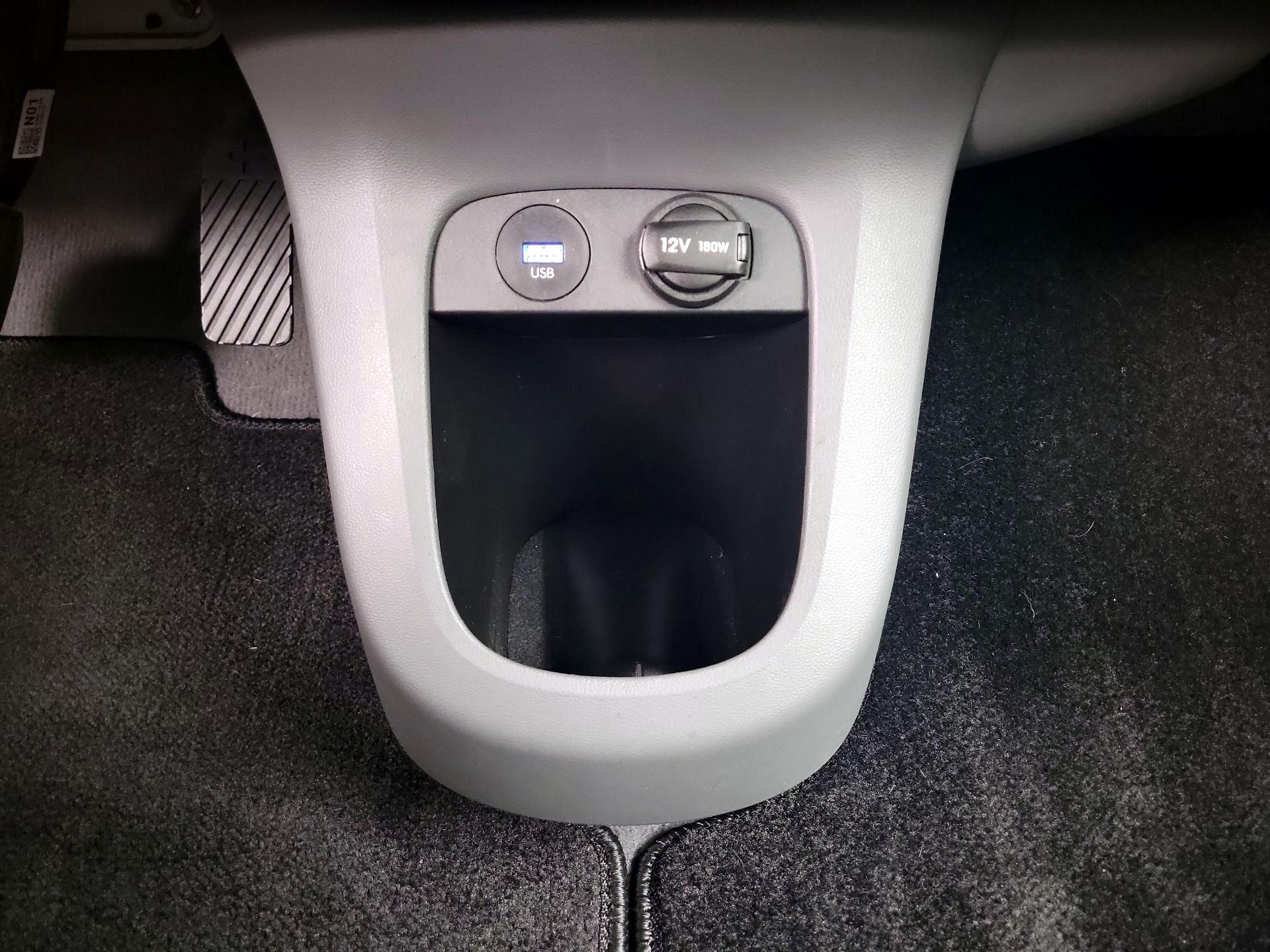 Thumbnail: 2024 Hyundai Ioniq 5 - 19