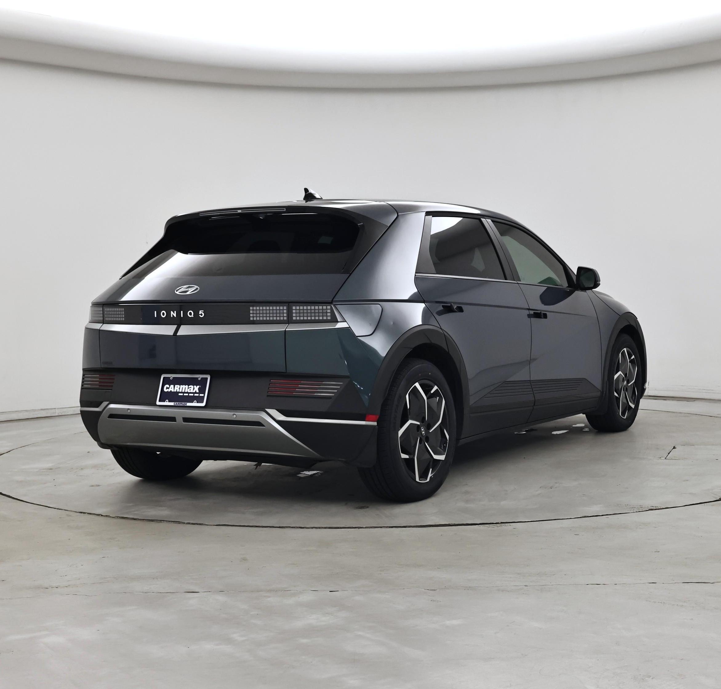 Thumbnail: 2024 Hyundai Ioniq 5 - 8