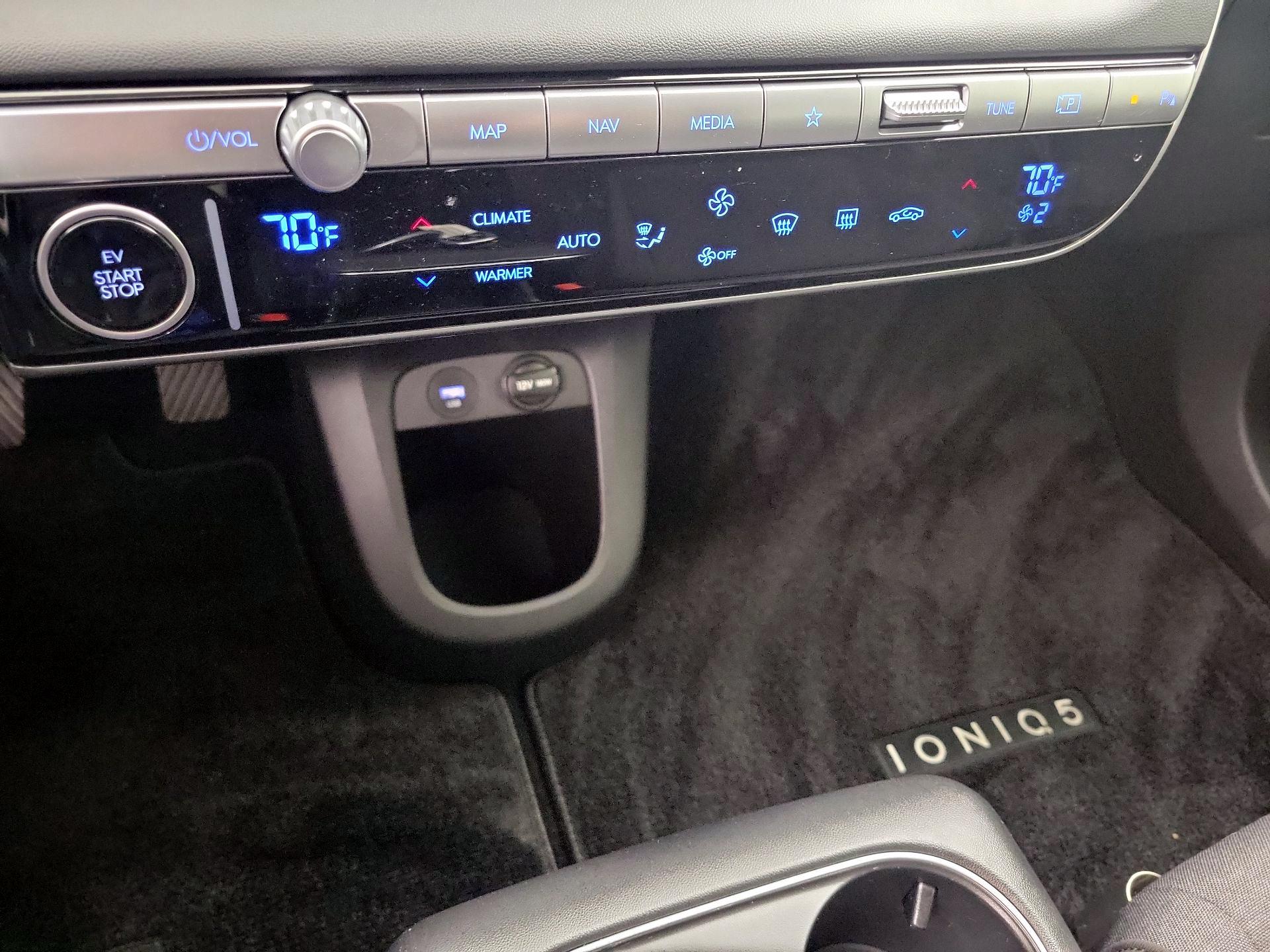 Thumbnail: 2024 Hyundai Ioniq 5 - 17