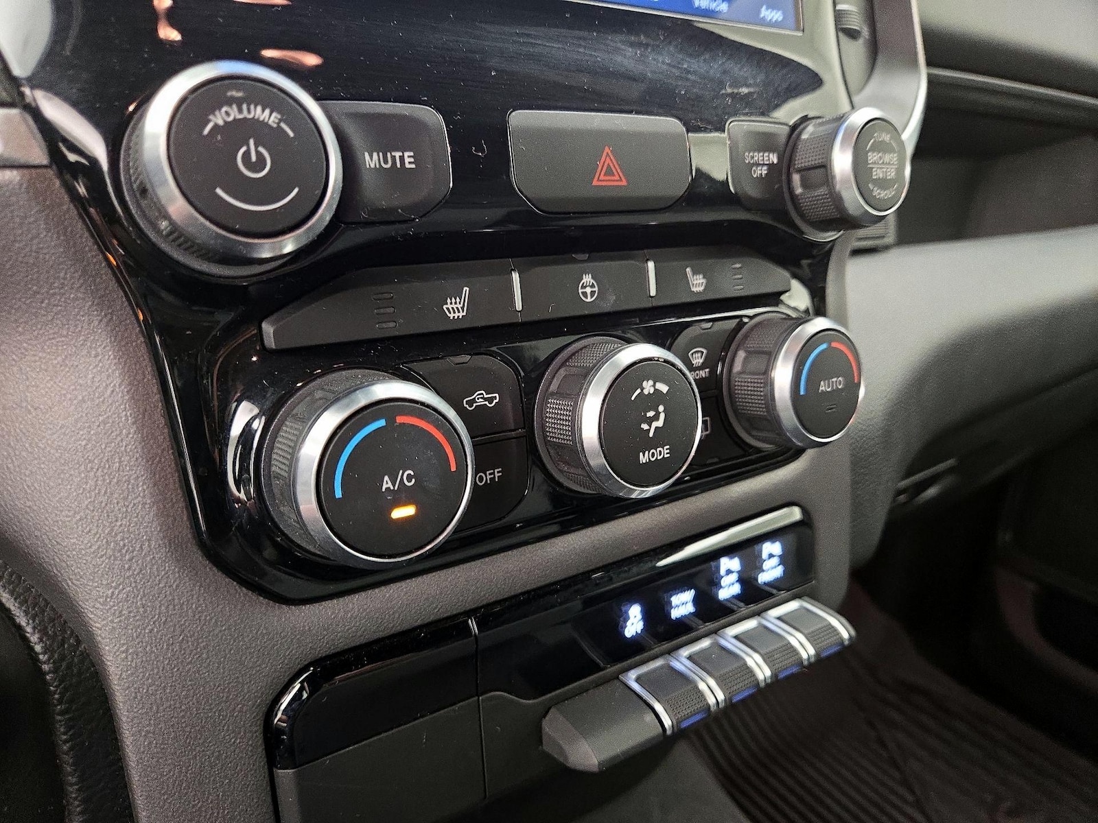 2022 RAM Ram 1500 Pickup Big Horn/Lone Star - Photo 17