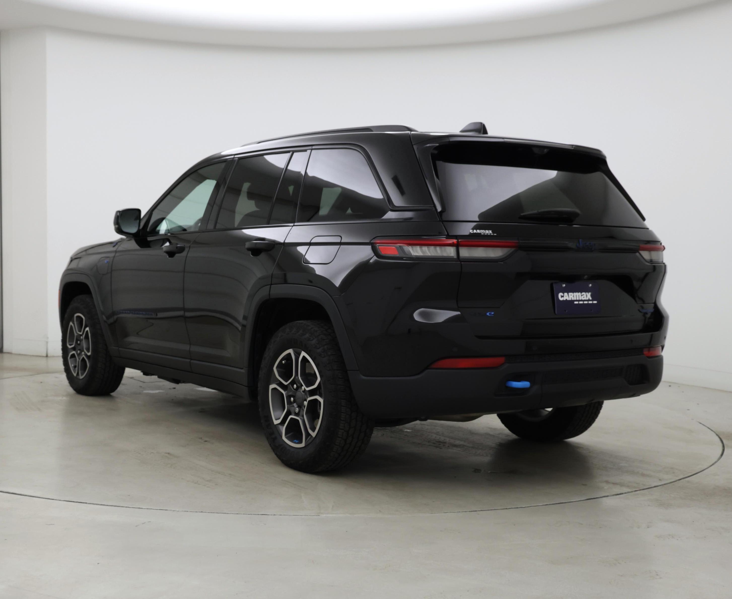Thumbnail: 2023 Jeep Grand Cherokee - 2