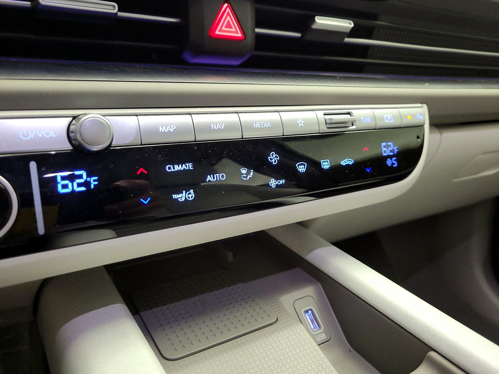 Thumbnail: 2024 Hyundai Ioniq 6 - 14