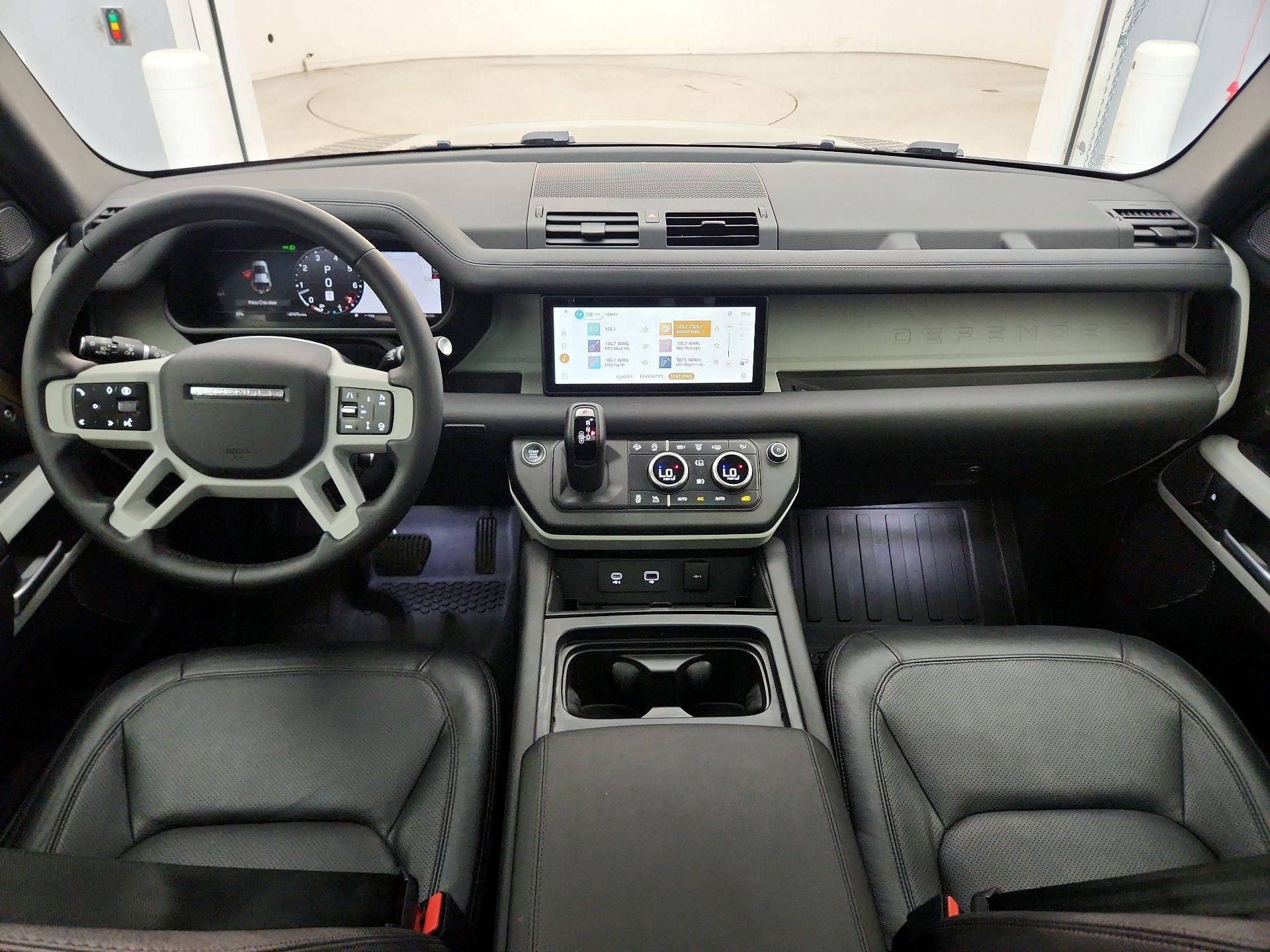 Thumbnail: 2024 Land Rover Defender - 9