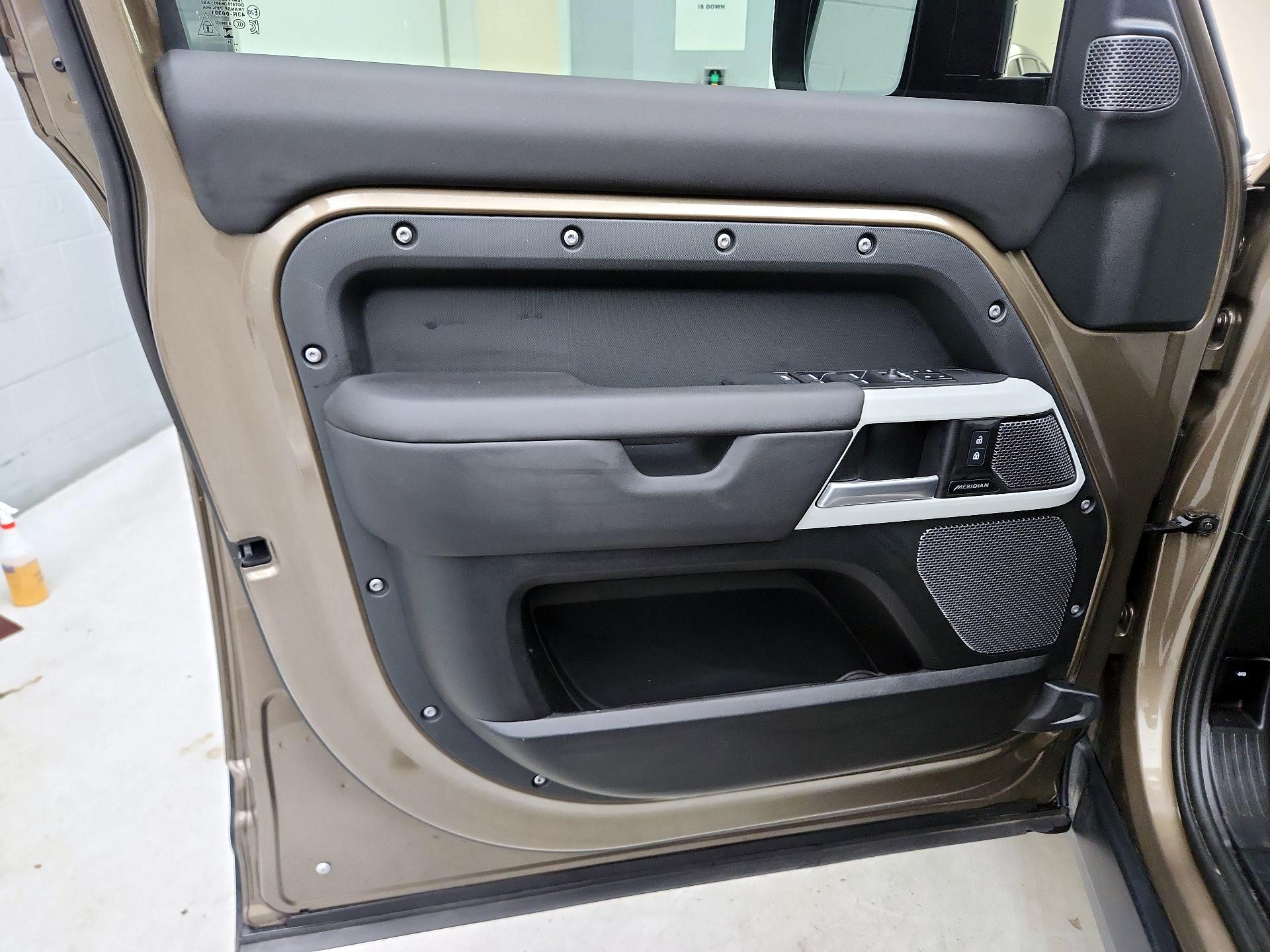 Thumbnail: 2024 Land Rover Defender - 12
