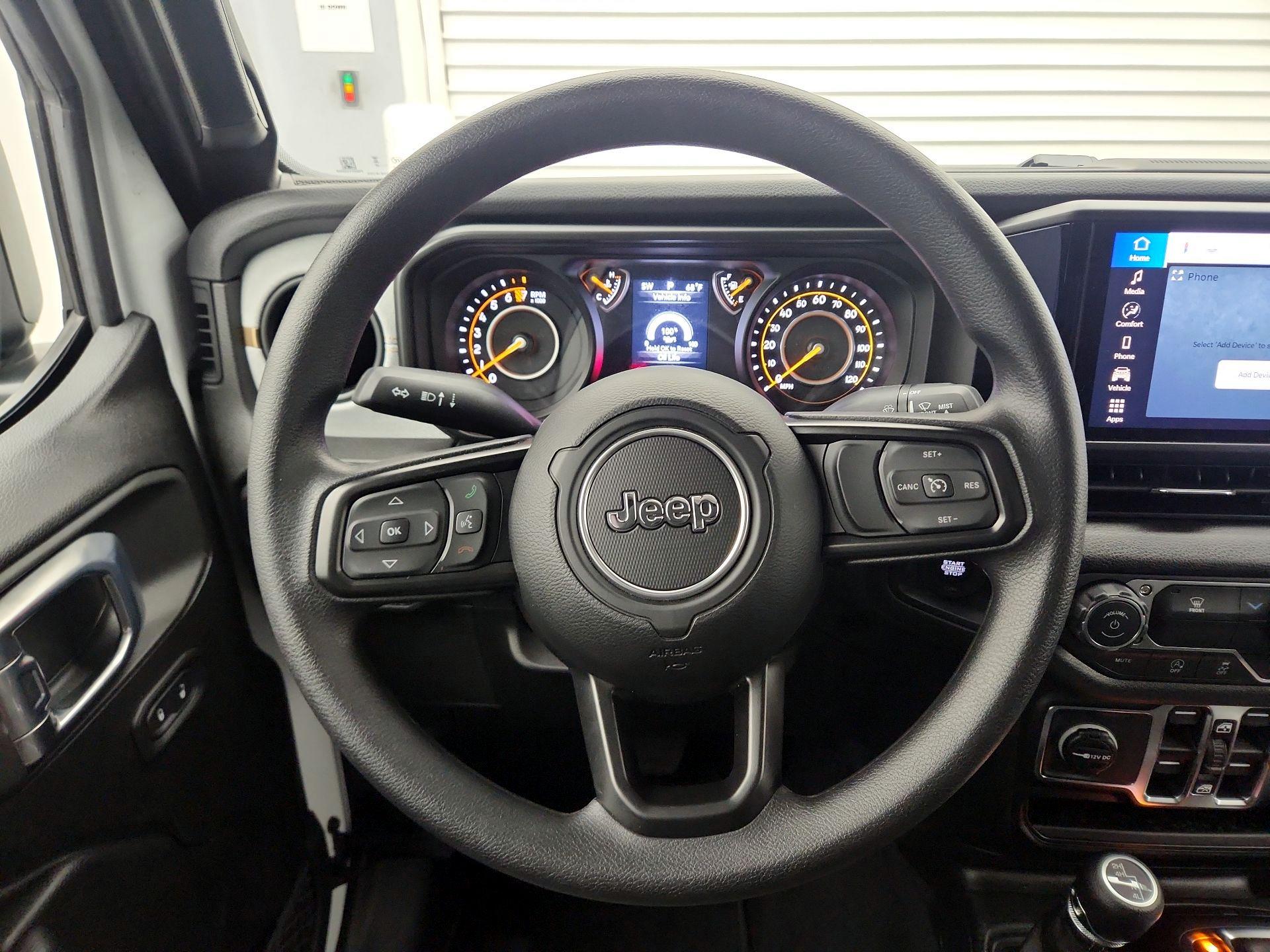 Thumbnail: 2026 Jeep Gladiator - 10