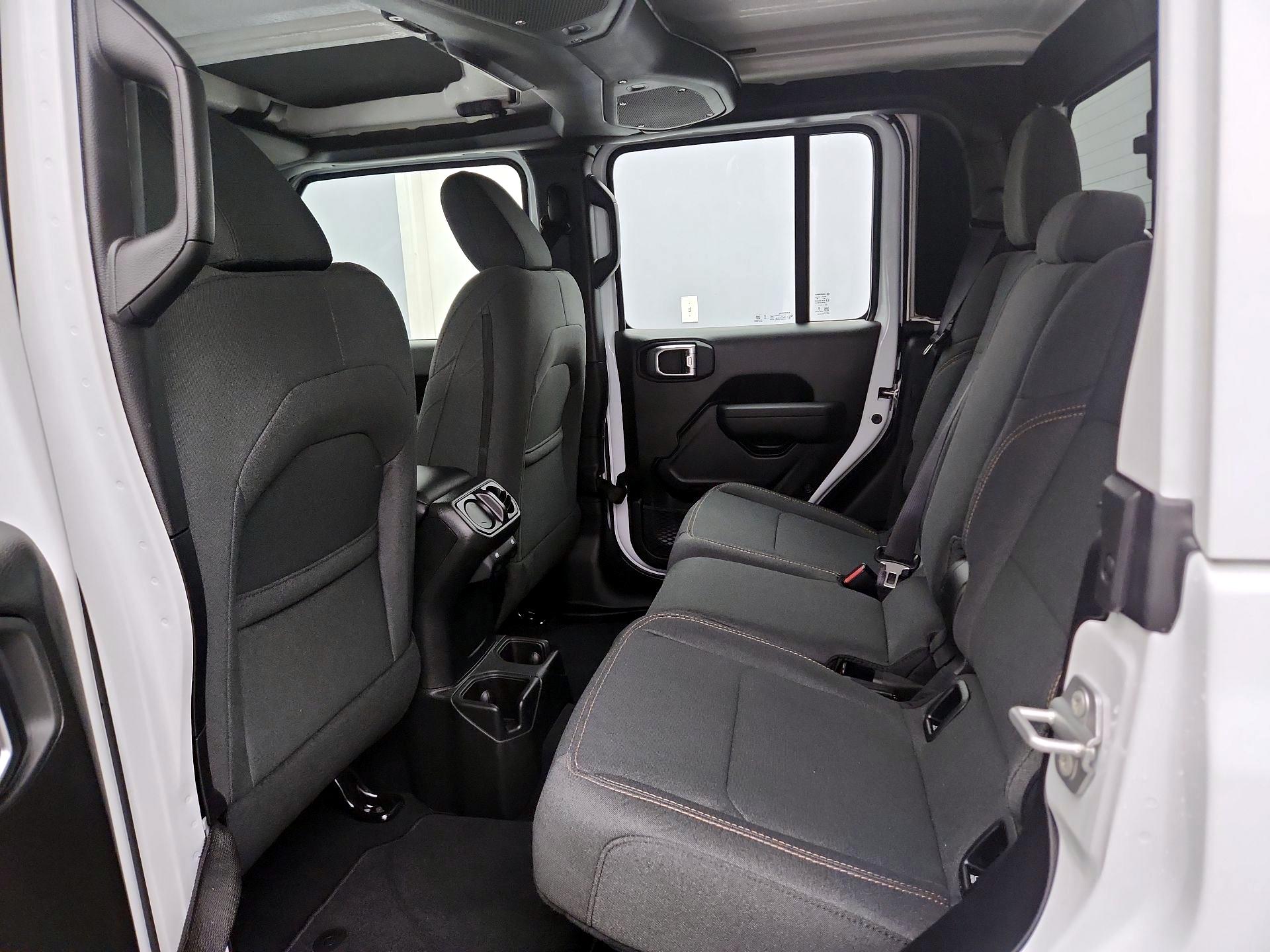 Thumbnail: 2026 Jeep Gladiator - 19
