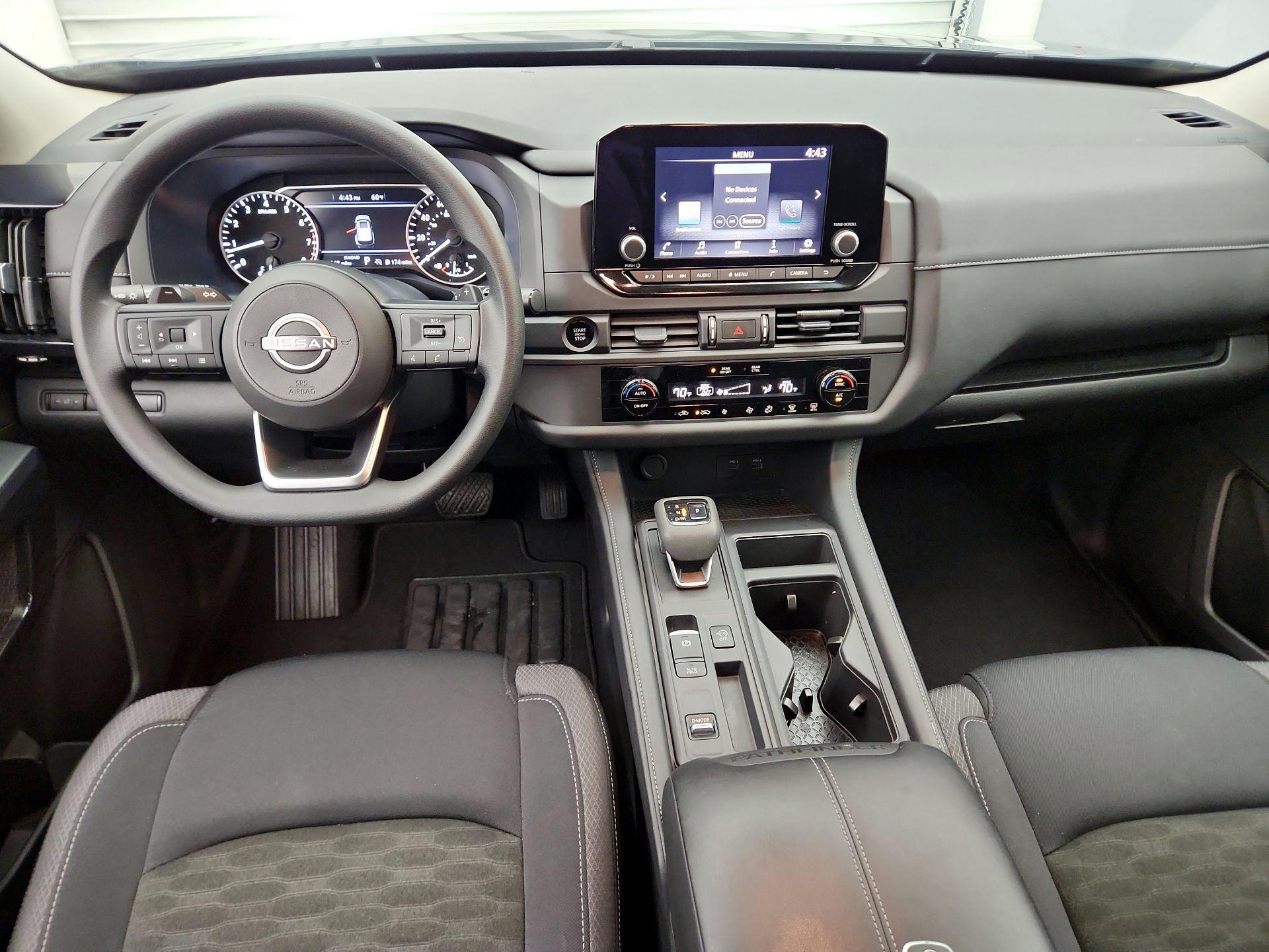 Thumbnail: 2025 Nissan Pathfinder - 9