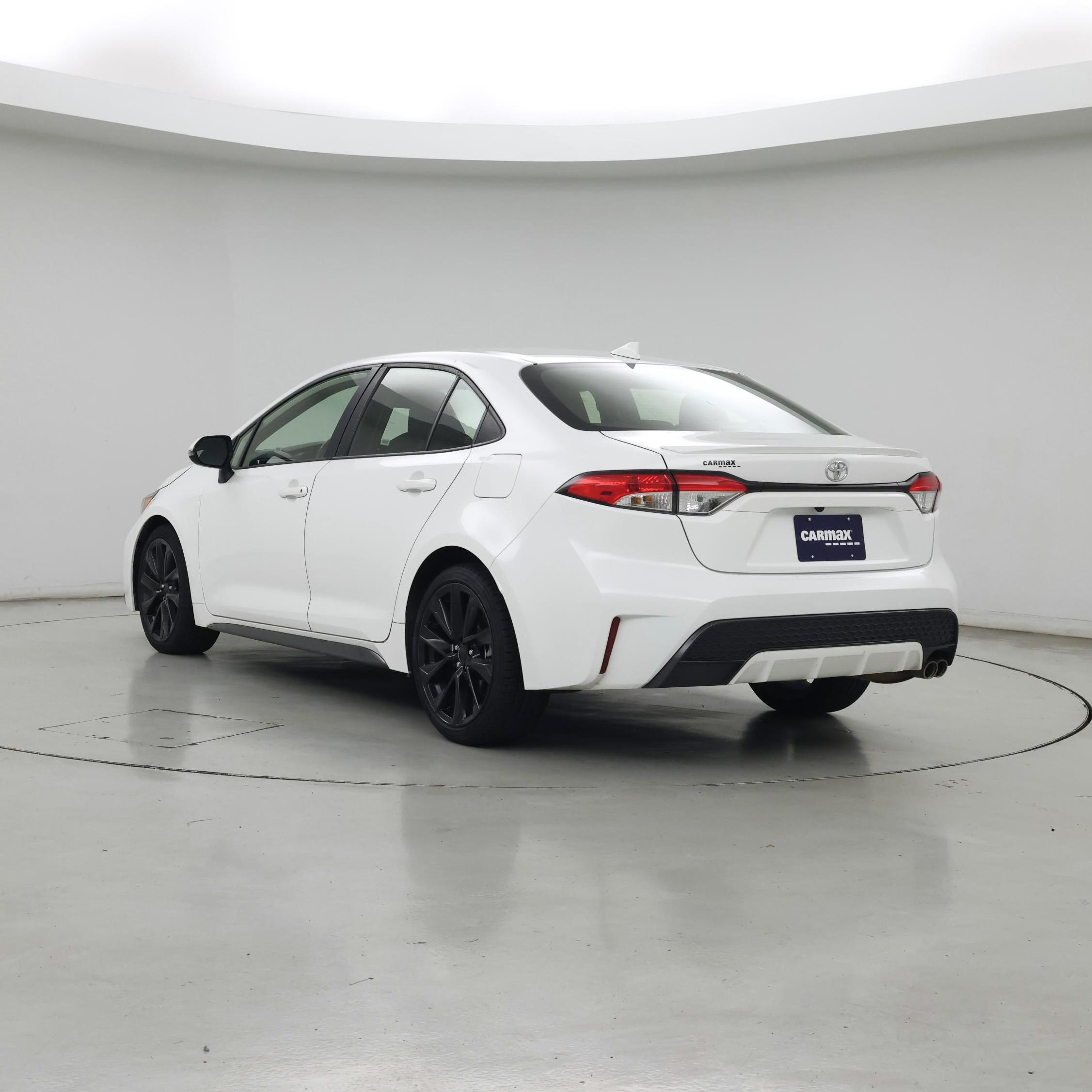 Thumbnail: 2022 Toyota Corolla - 2