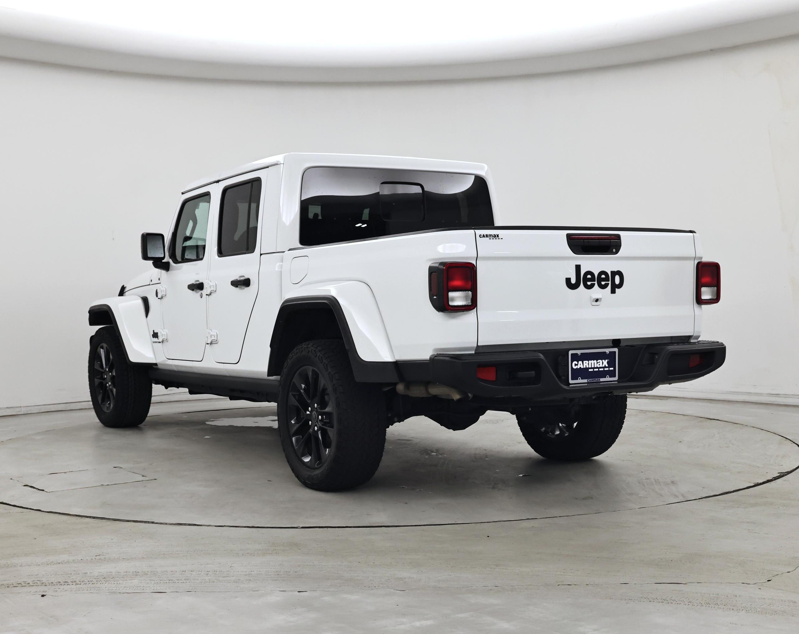 Thumbnail: 2025 Jeep Gladiator - 2