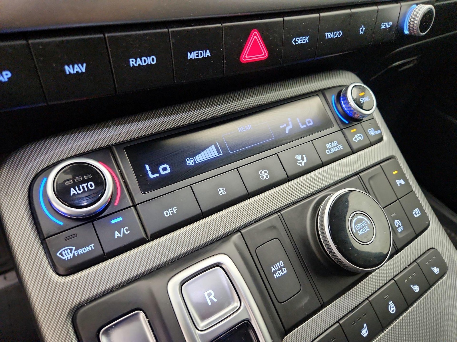 2023 Hyundai Palisade SEL - Photo 18