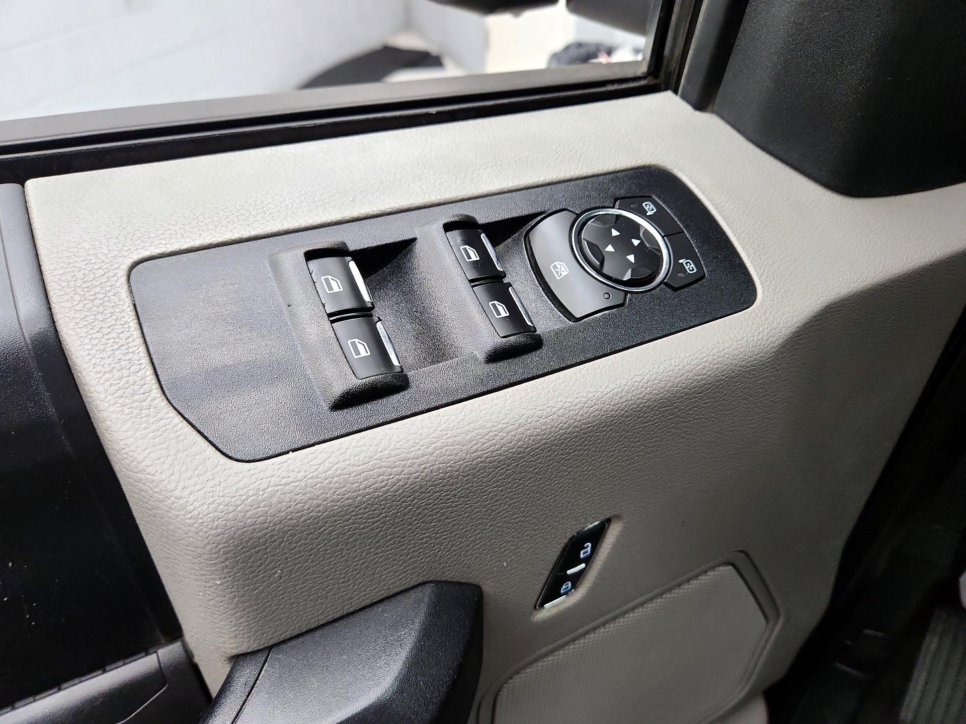 Thumbnail: 2020 Ford F-150 - 12