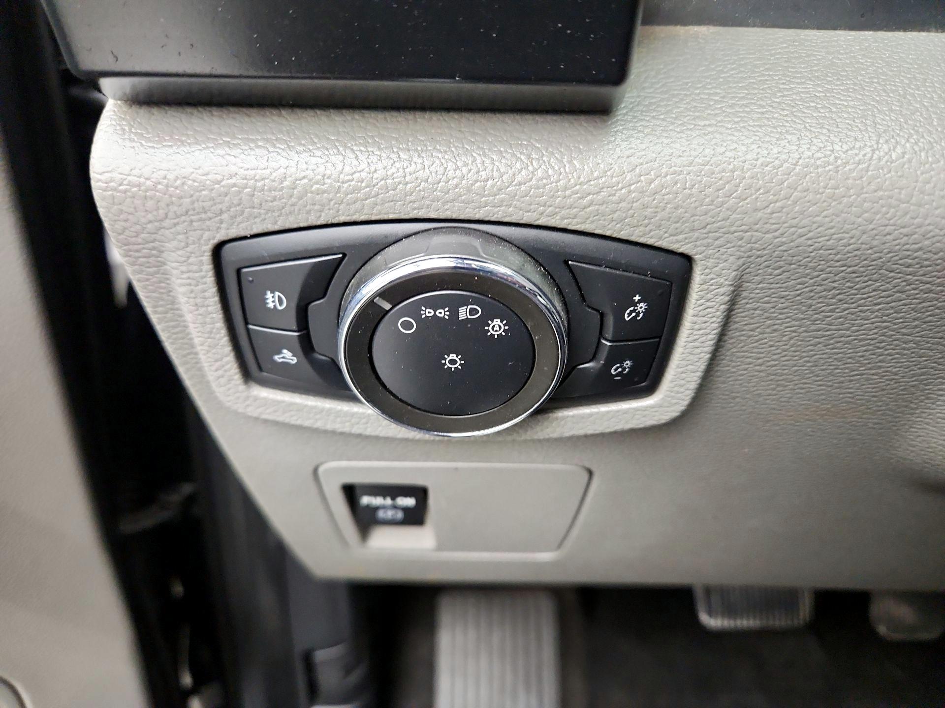 Thumbnail: 2020 Ford F-150 - 13