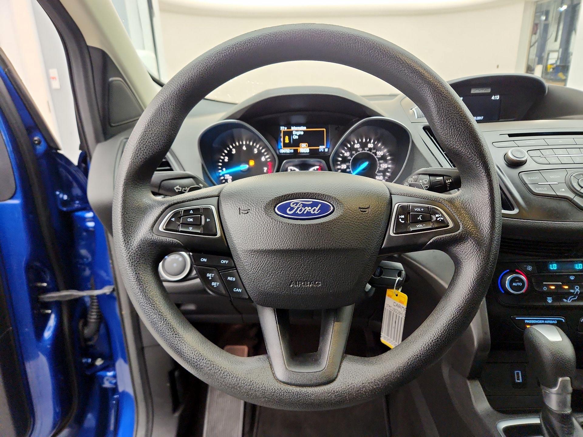 Thumbnail: 2017 Ford Escape - 10