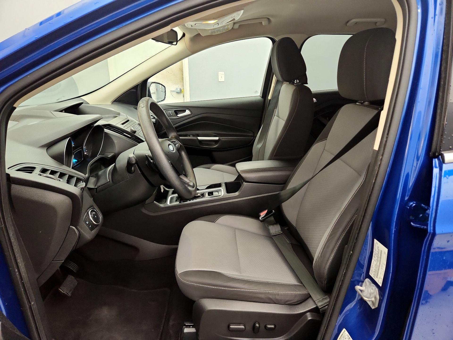 Thumbnail: 2017 Ford Escape - 11