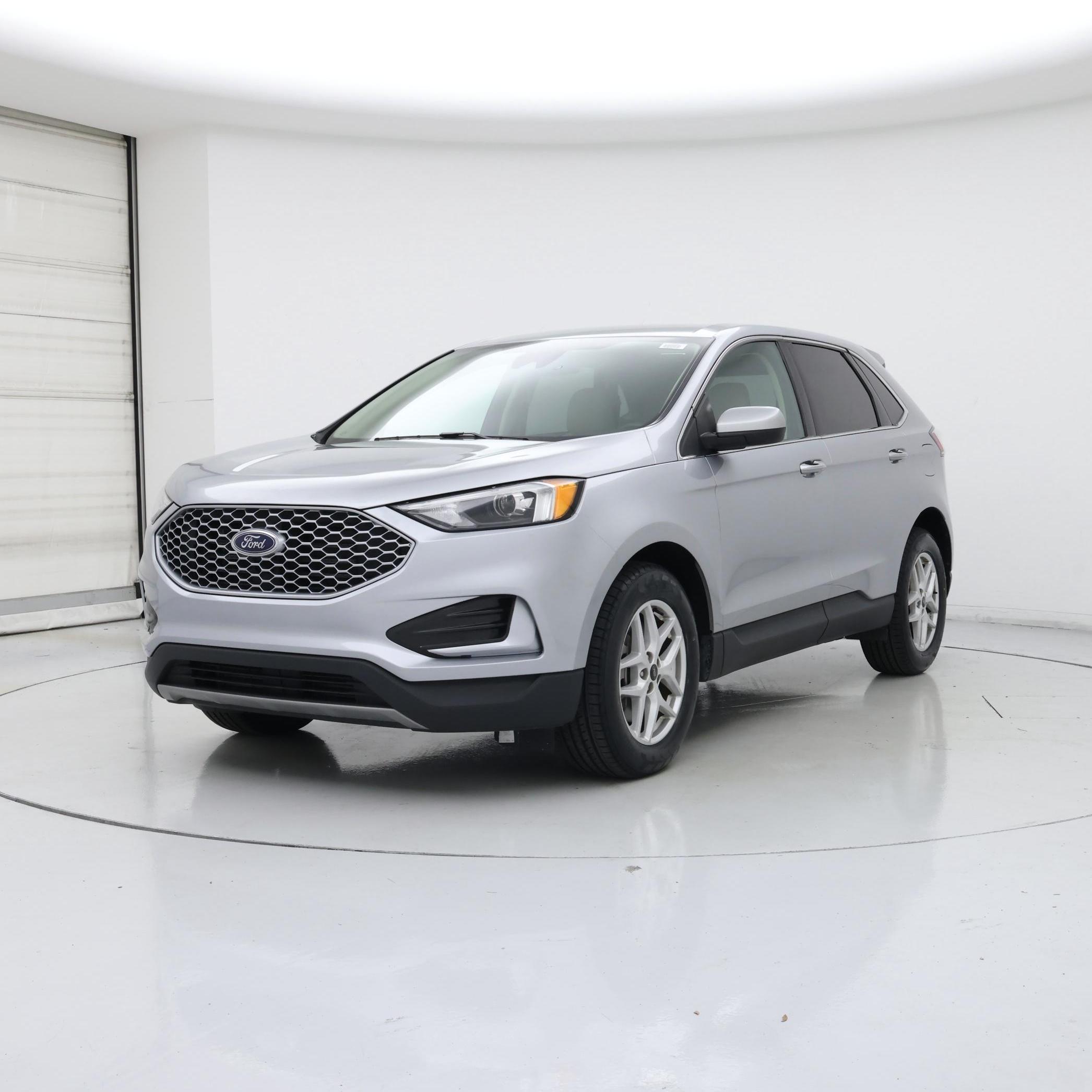 Thumbnail: 2023 Ford Edge - 4