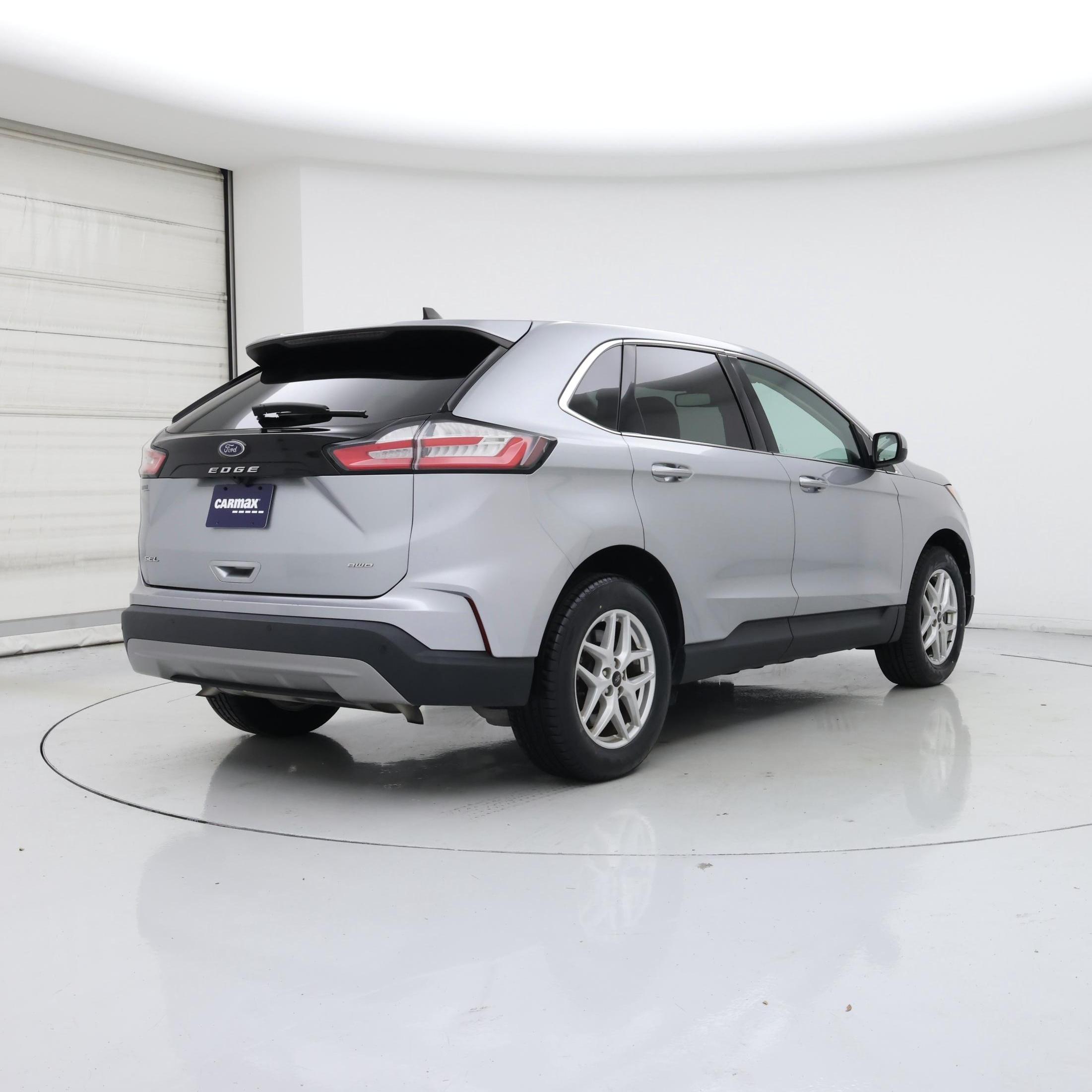 Thumbnail: 2023 Ford Edge - 8