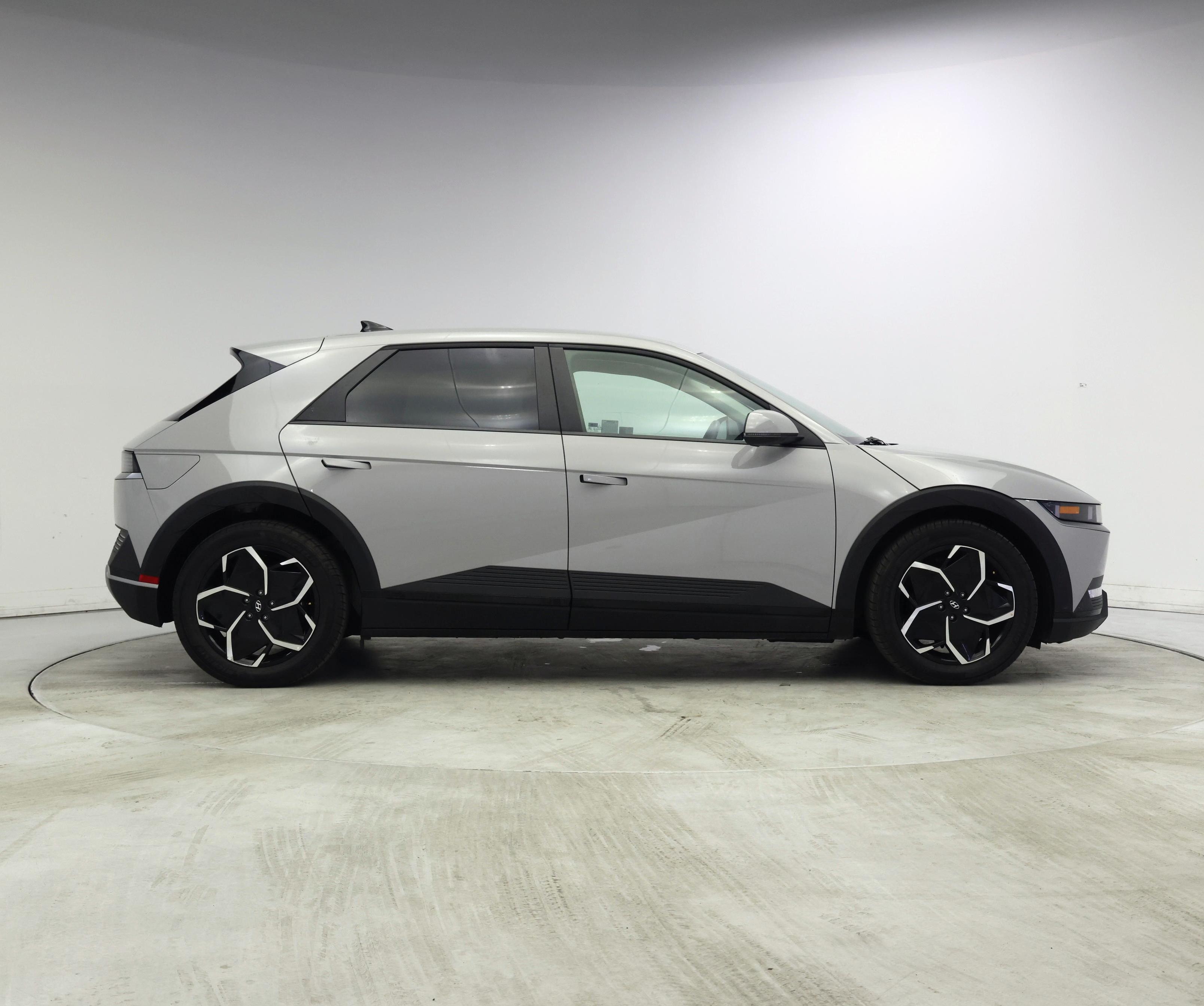 Thumbnail: 2024 Hyundai Ioniq 5 - 7