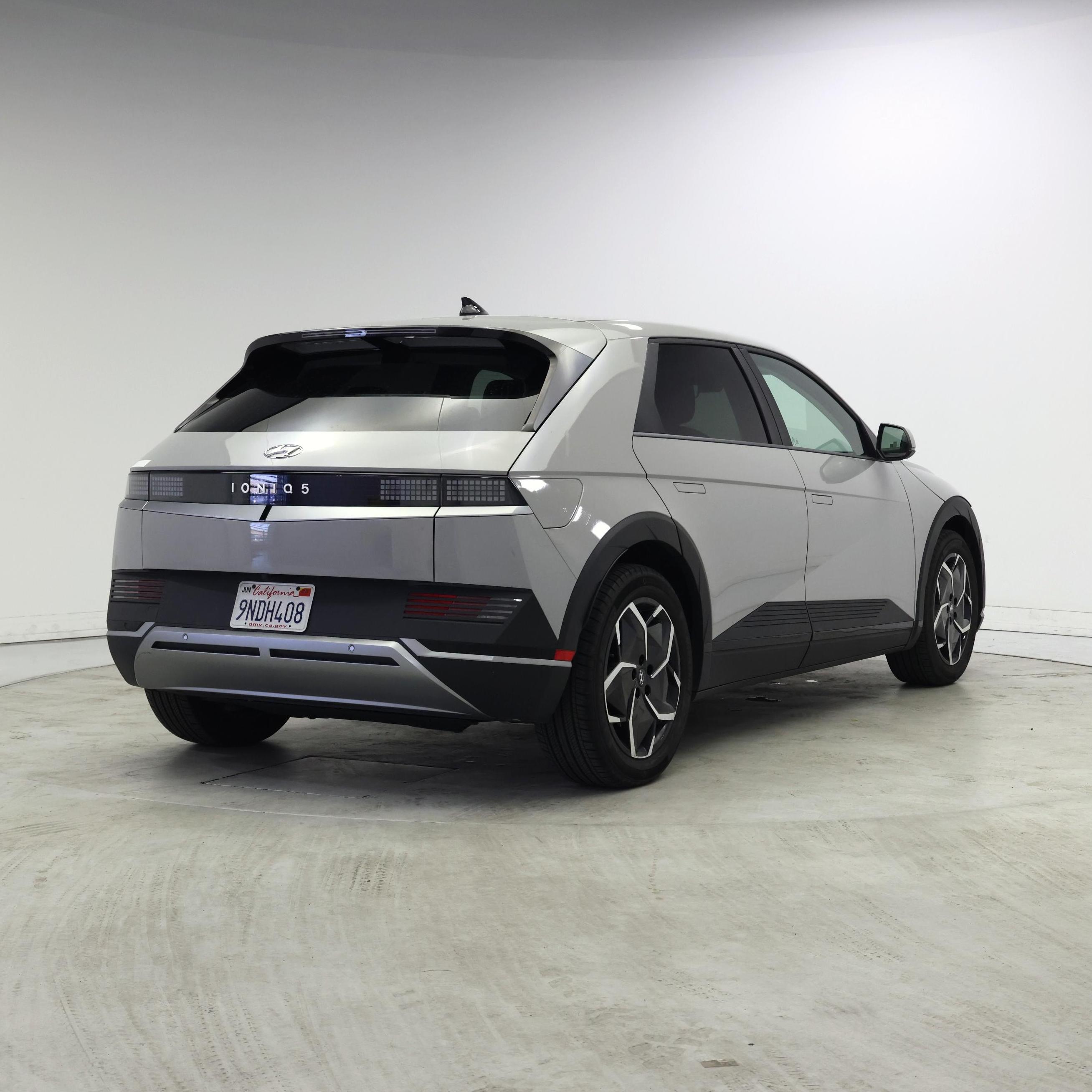 Thumbnail: 2024 Hyundai Ioniq 5 - 8
