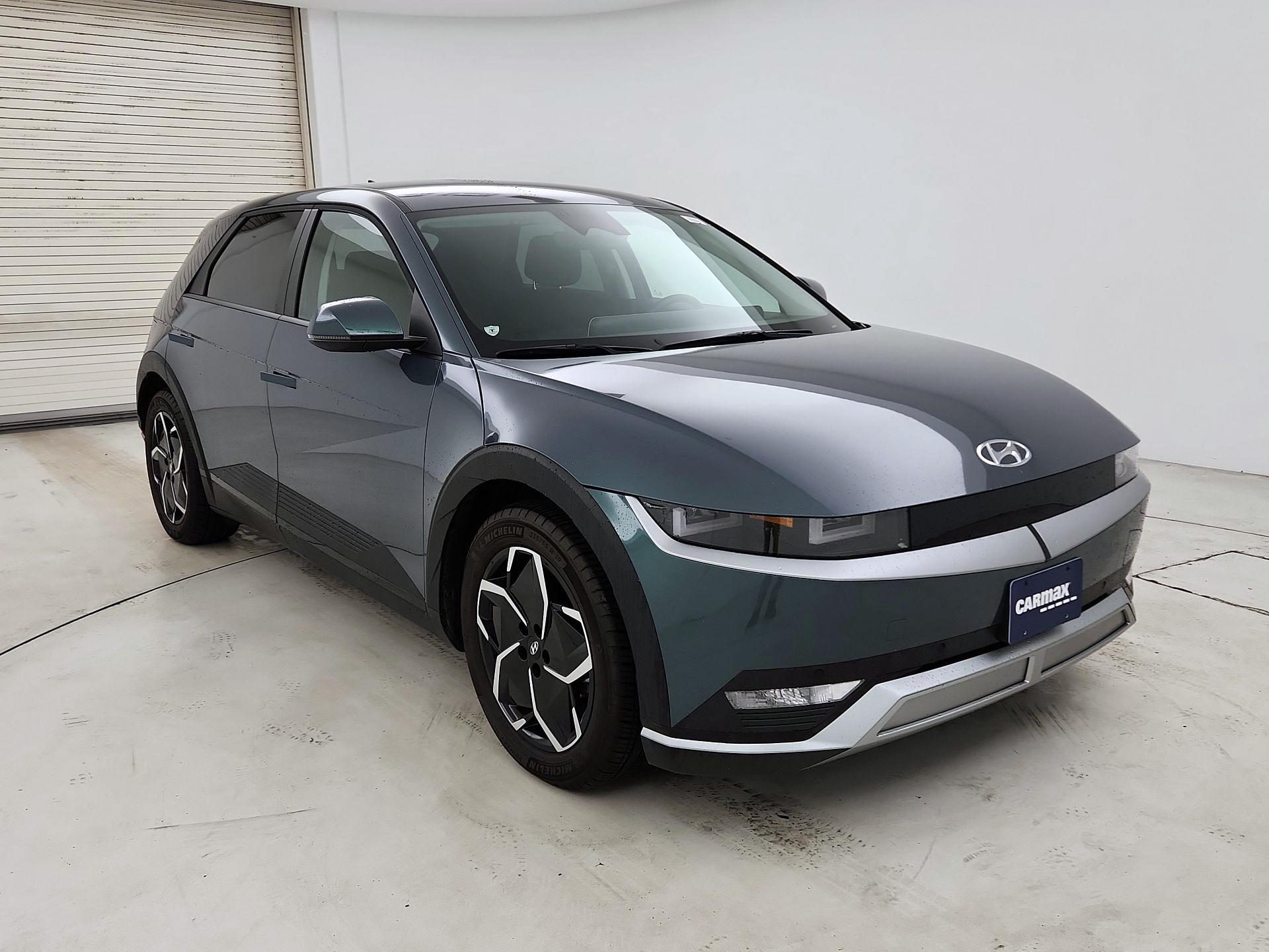 Thumbnail: 2024 Hyundai Ioniq 5 - 1
