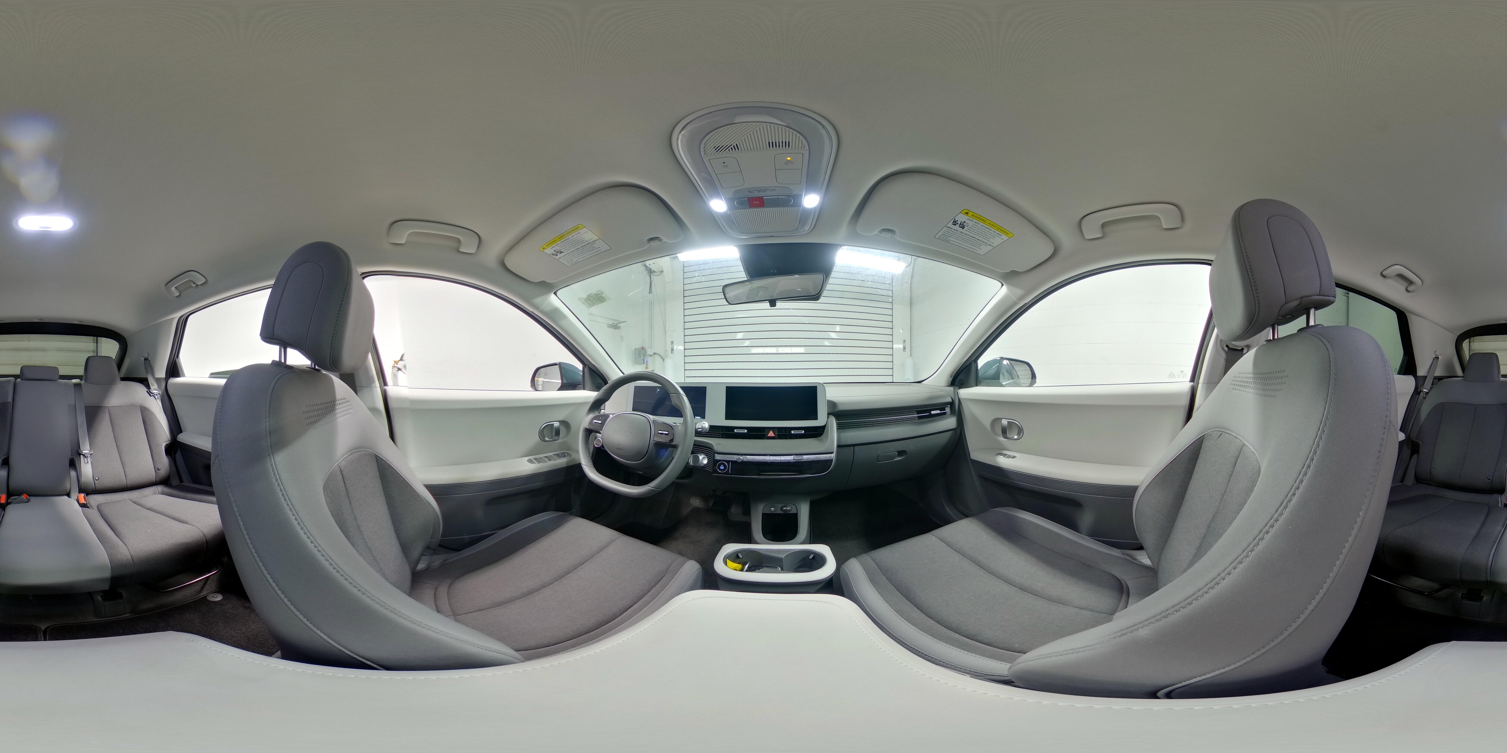 2024 Hyundai IONIQ 5 SE - Photo 25