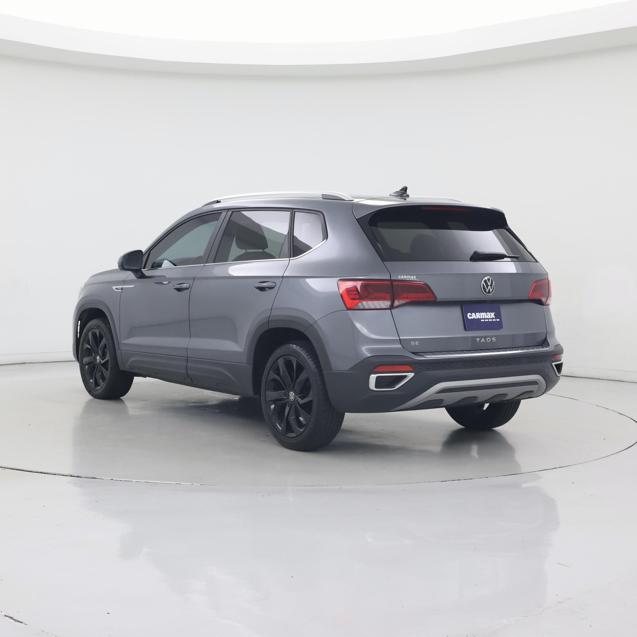 Thumbnail: 2022 Volkswagen Taos - 2