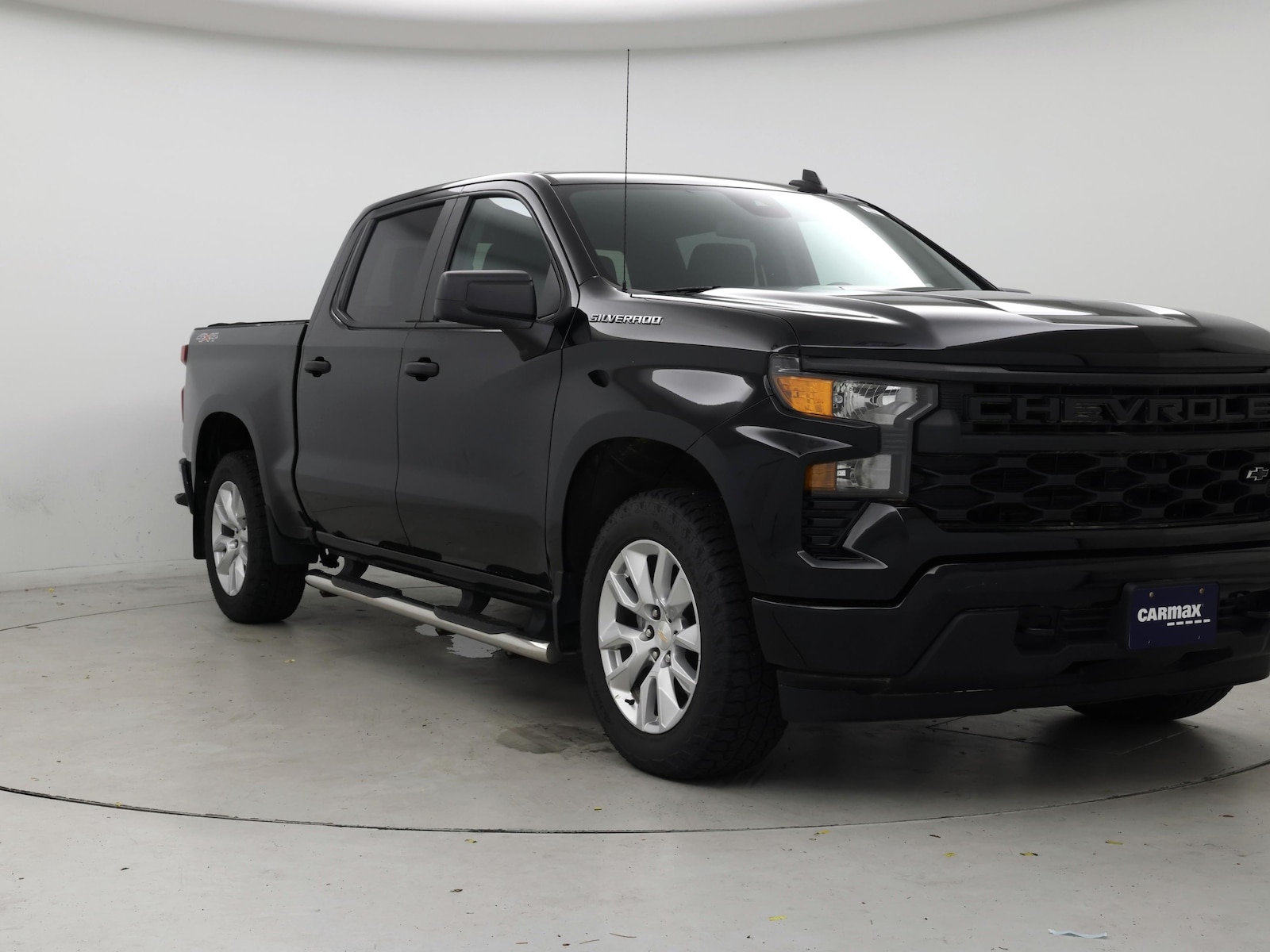 2022 Chevrolet Silverado 1500 Custom - Photo 2