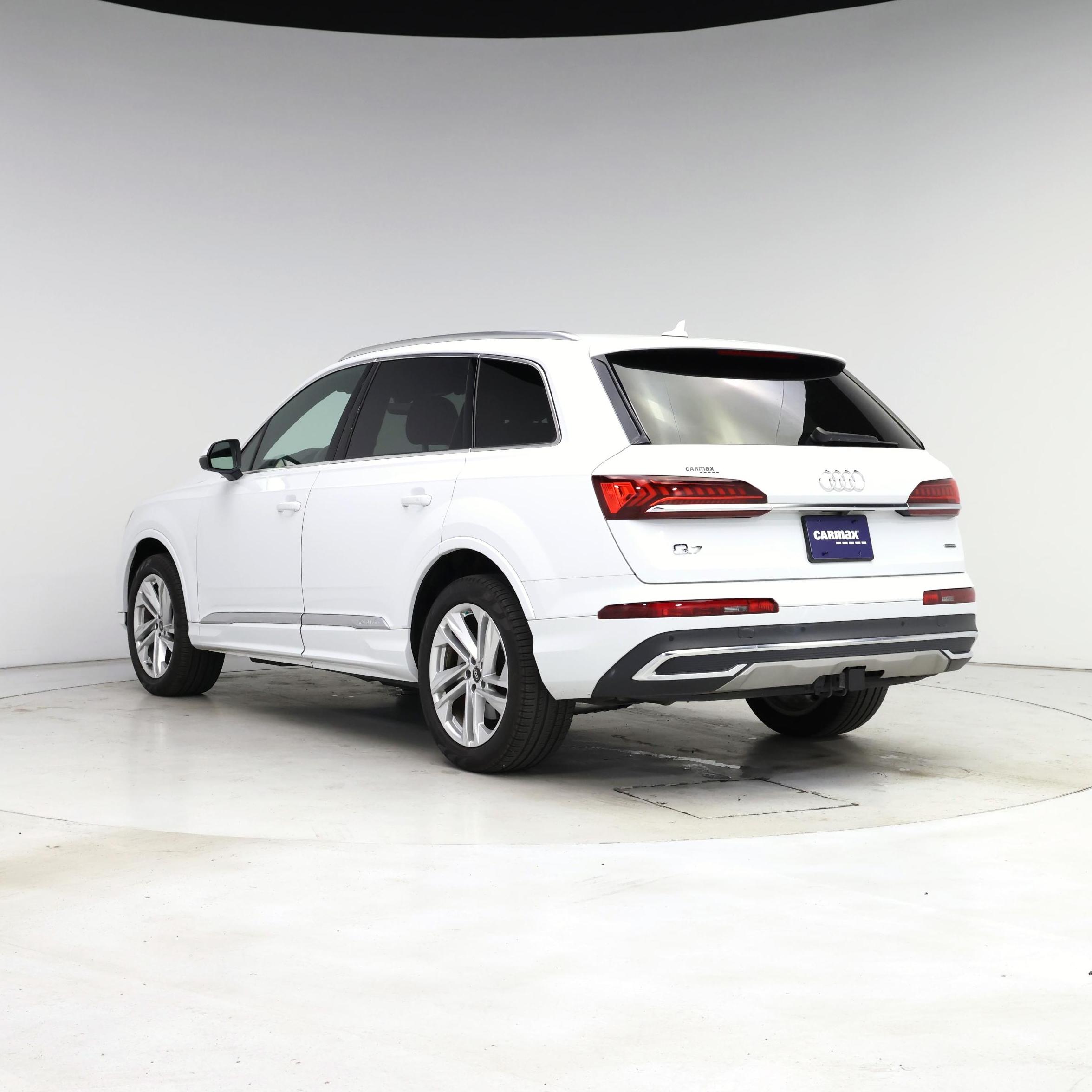 Thumbnail: 2023 Audi Q7 - 2