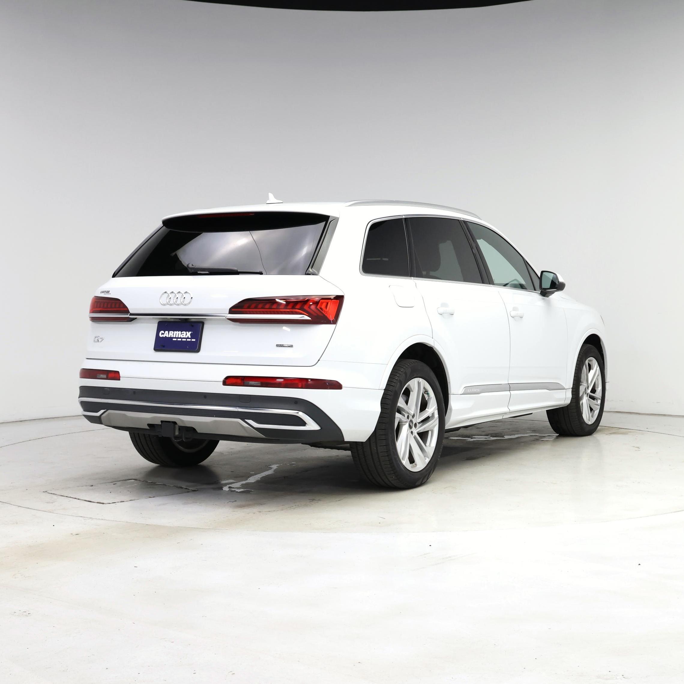 Thumbnail: 2023 Audi Q7 - 8
