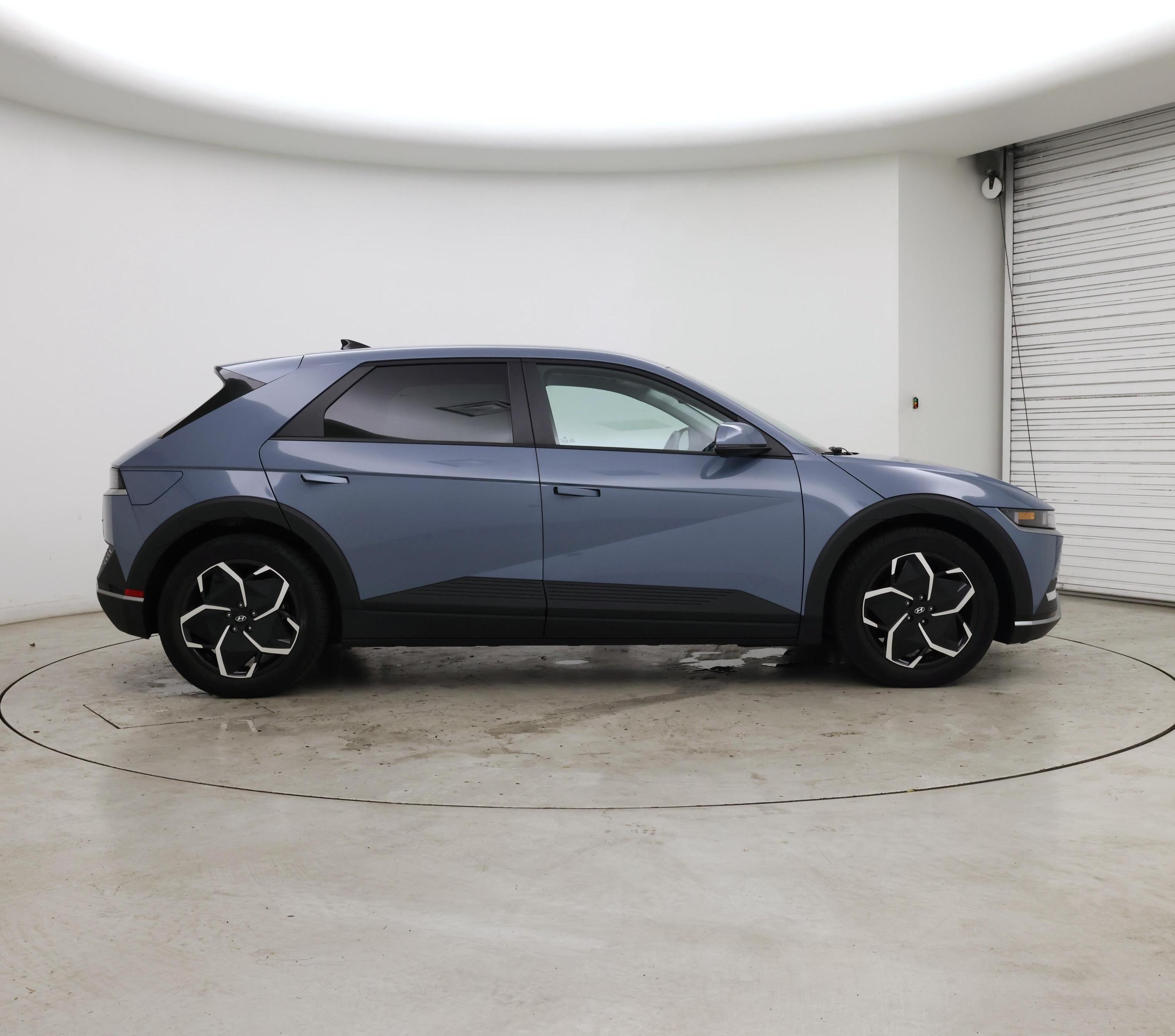 Thumbnail: 2024 Hyundai Ioniq 5 - 7