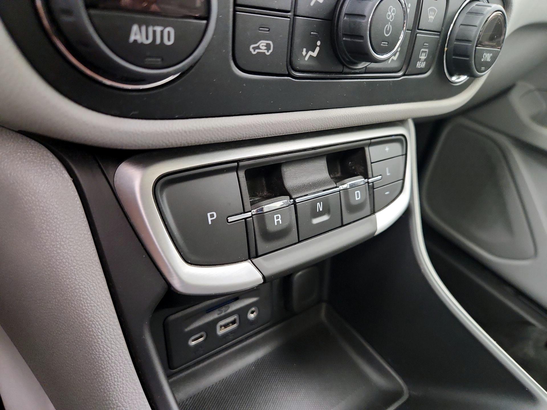 Thumbnail: 2023 GMC Terrain - 16