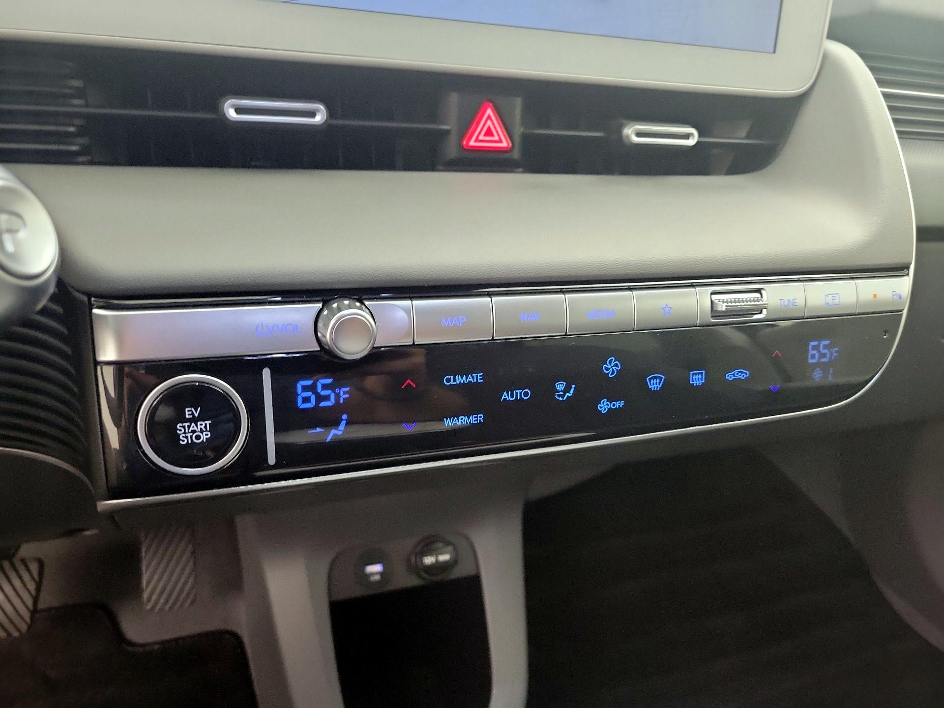 Thumbnail: 2024 Hyundai Ioniq 5 - 16