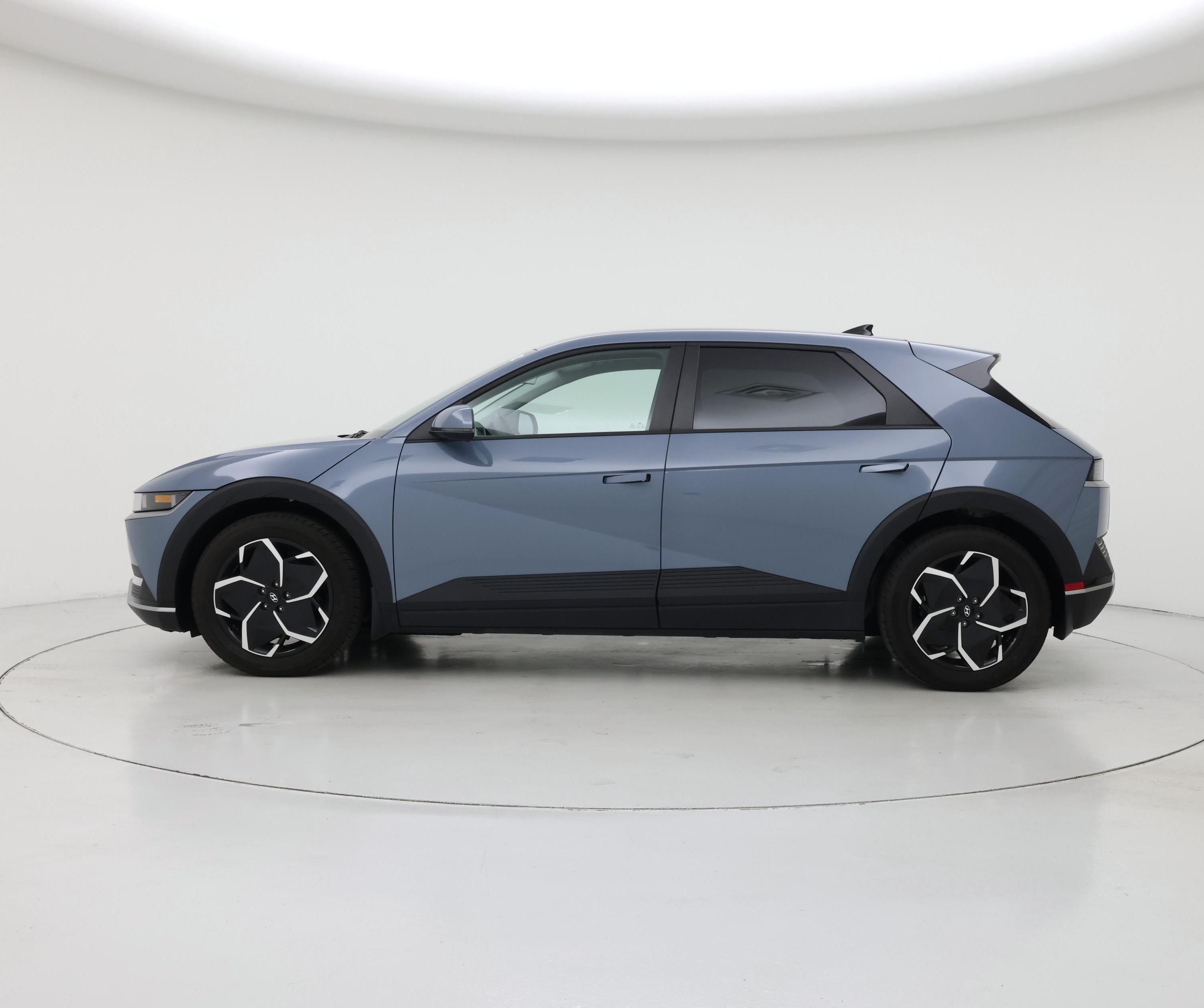 Thumbnail: 2024 Hyundai Ioniq 5 - 3