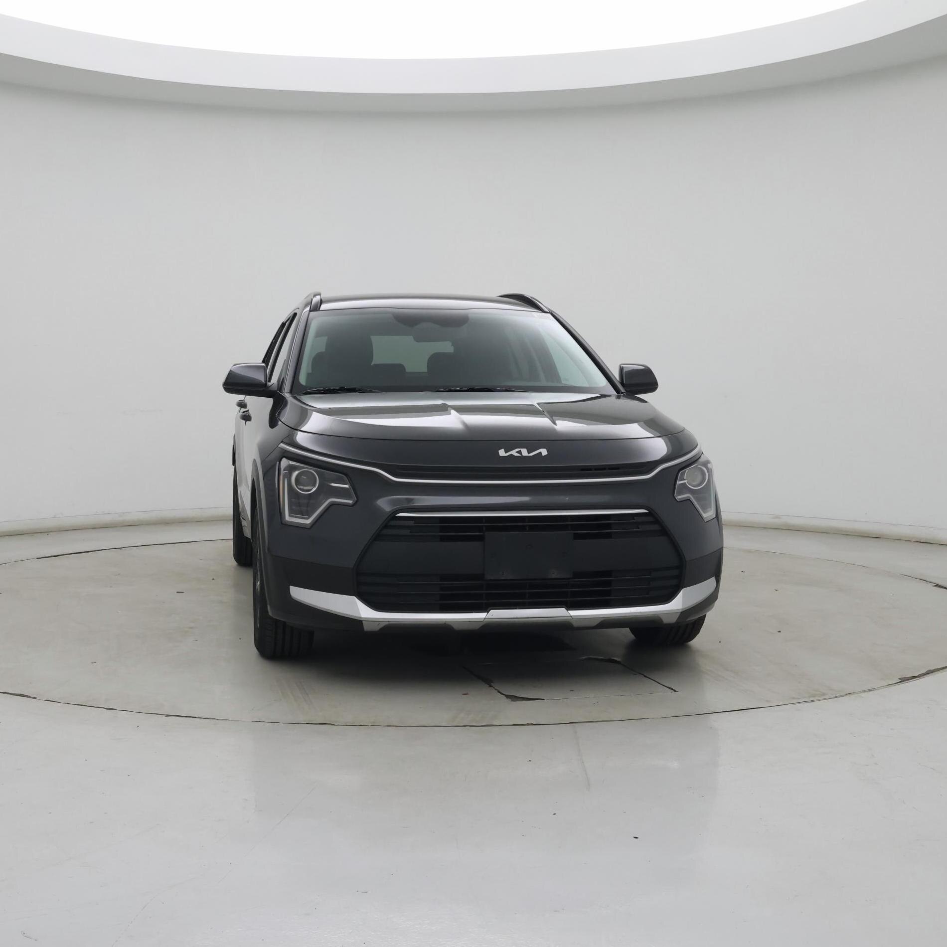 Thumbnail: 2023 Kia Niro - 7