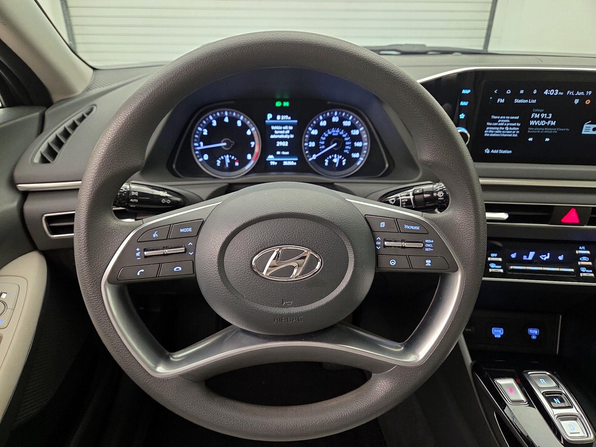 Thumbnail: 2023 Hyundai Sonata - 10