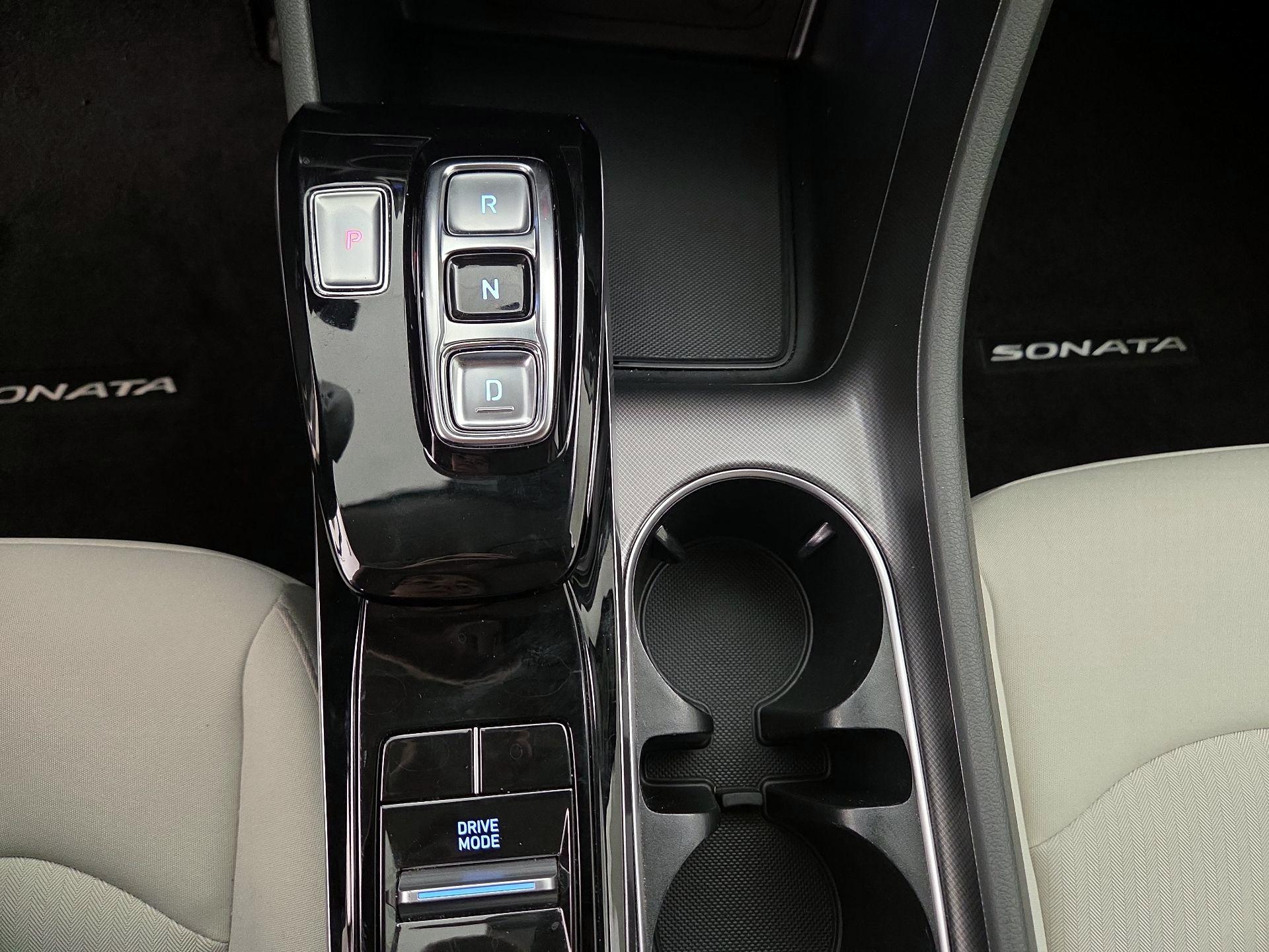 Thumbnail: 2023 Hyundai Sonata - 17