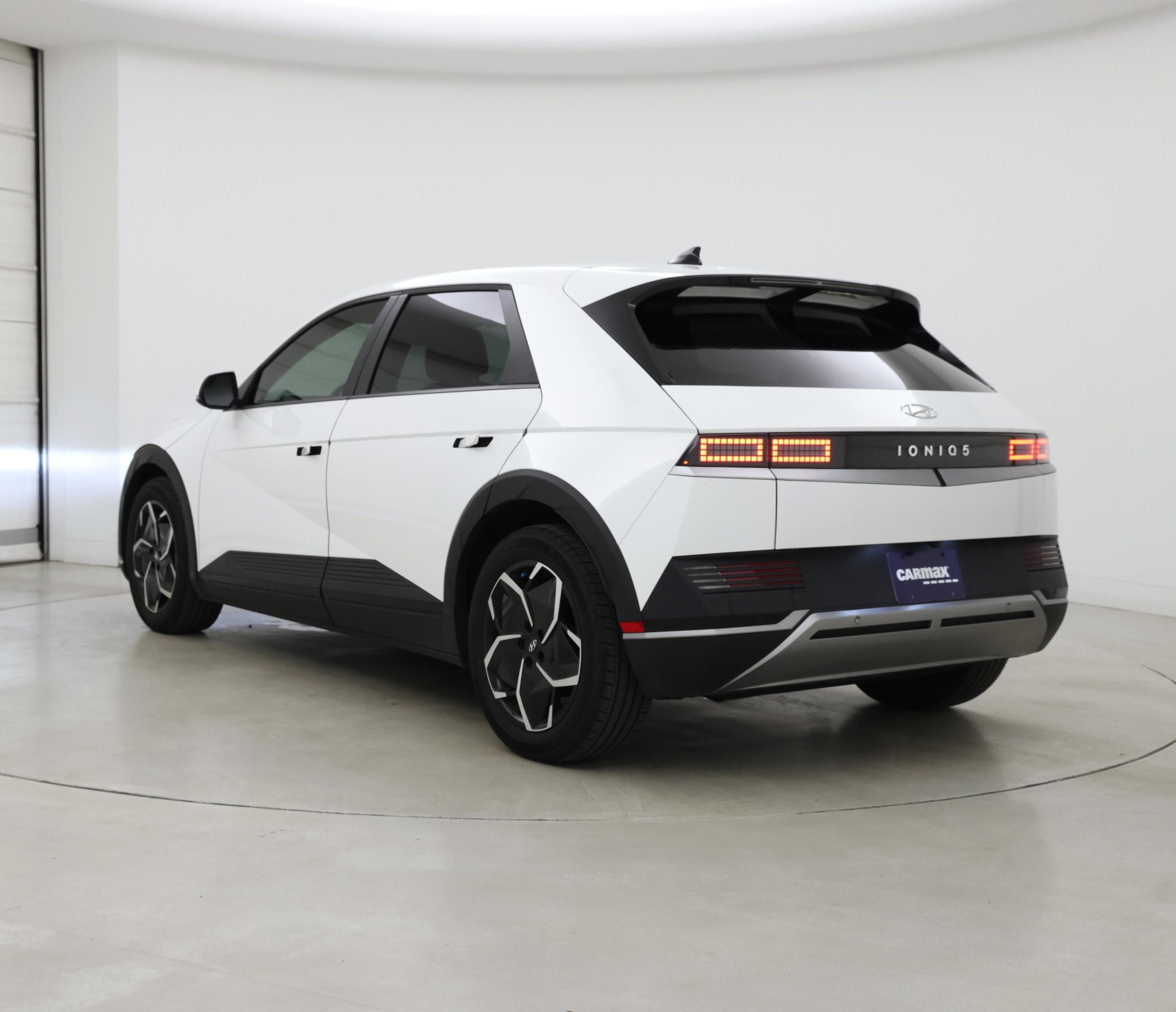Thumbnail: 2024 Hyundai Ioniq 5 - 2